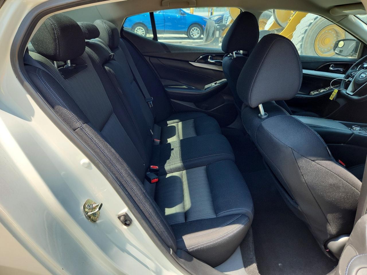 2016 Nissan Maxima 3.5 S White vin: 1N4AA6AP9GC380485