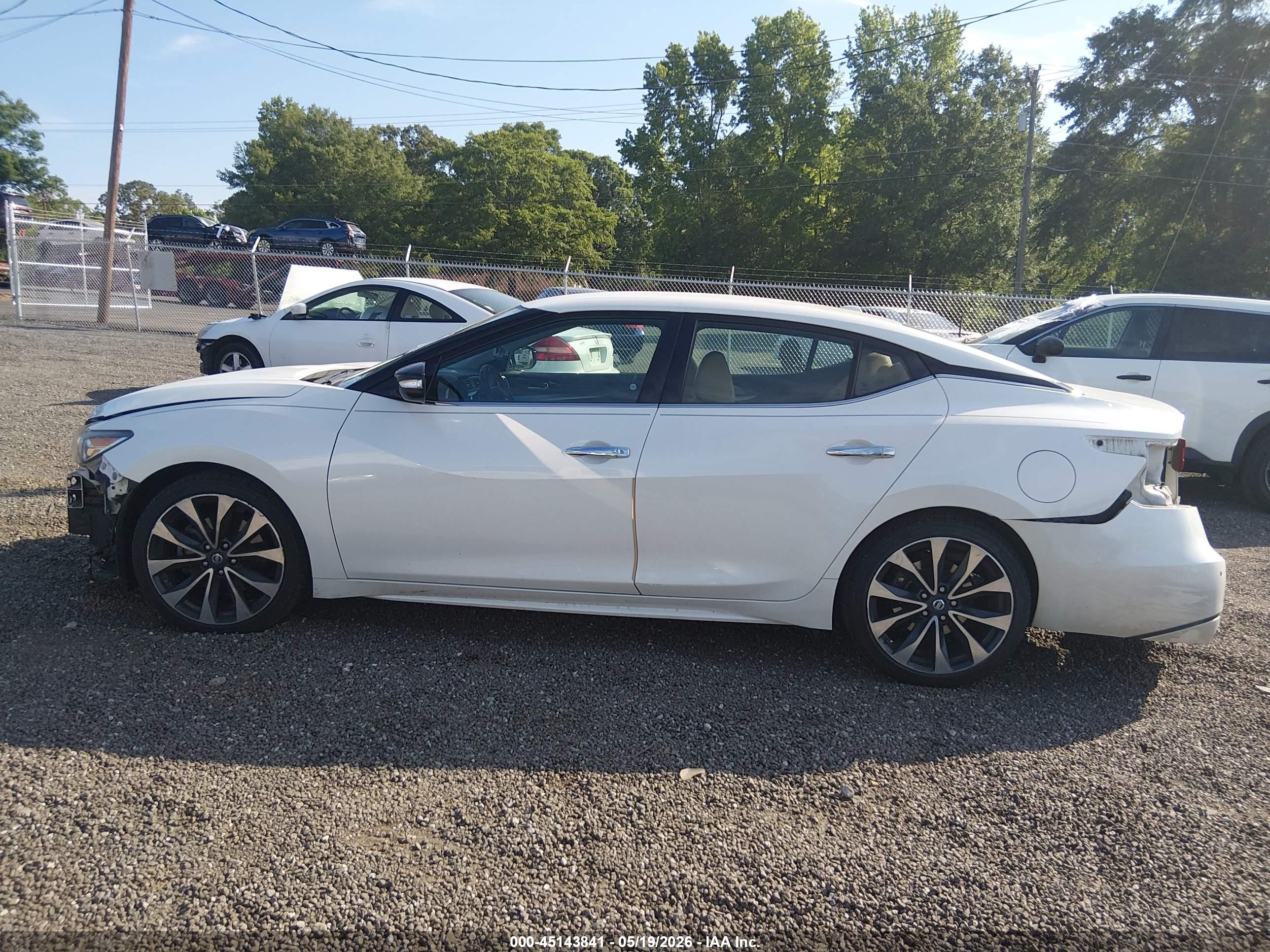 2016 Nissan Maxima 3.5 Sr White vin: 1N4AA6AP9GC439633