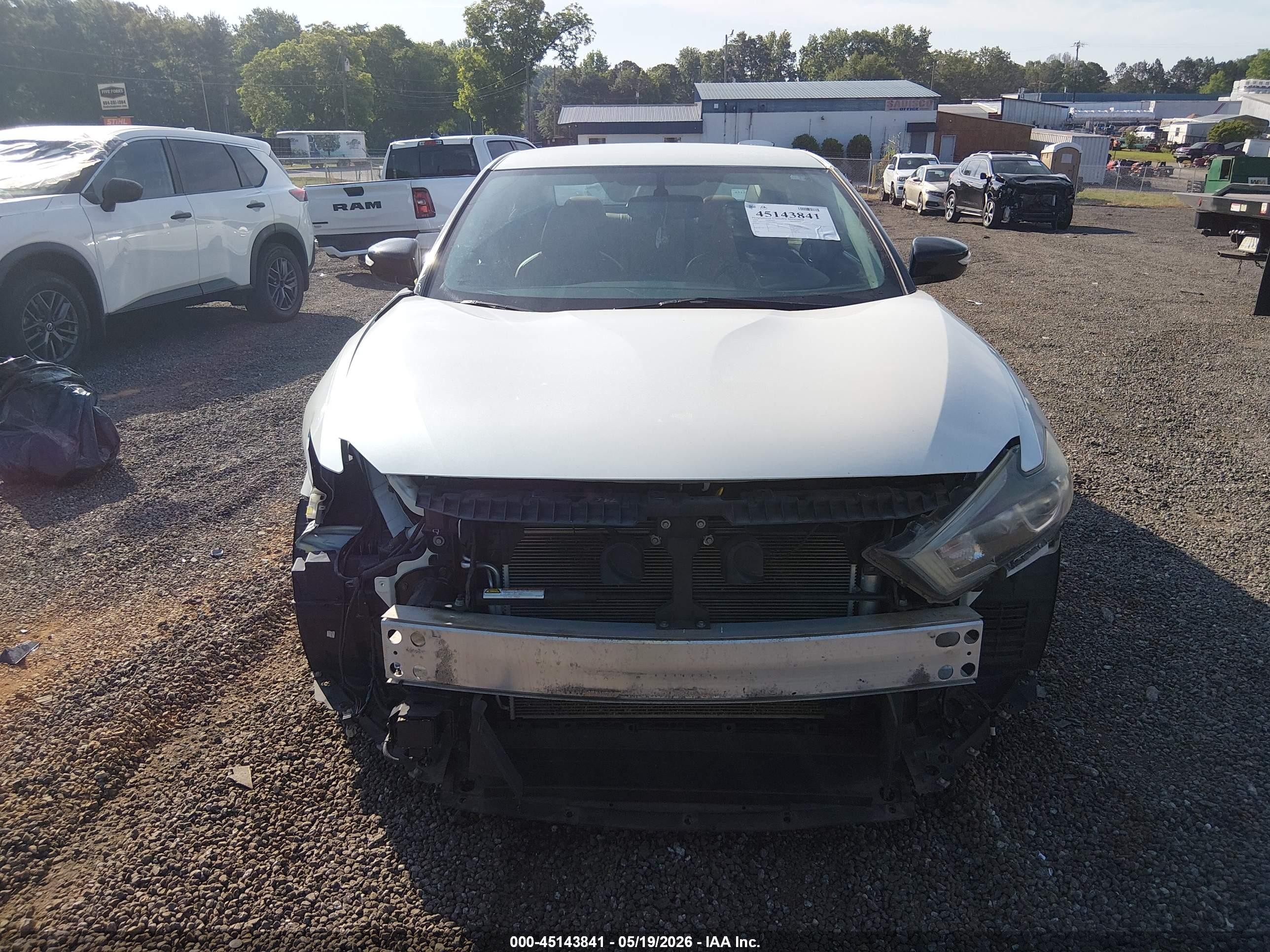 2016 Nissan Maxima 3.5 Sr White vin: 1N4AA6AP9GC439633