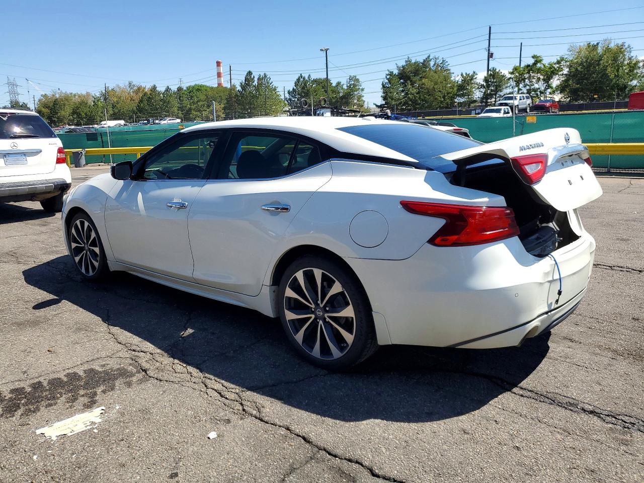 2017 Nissan Maxima Sr White vin: 1N4AA6AP9HC383694