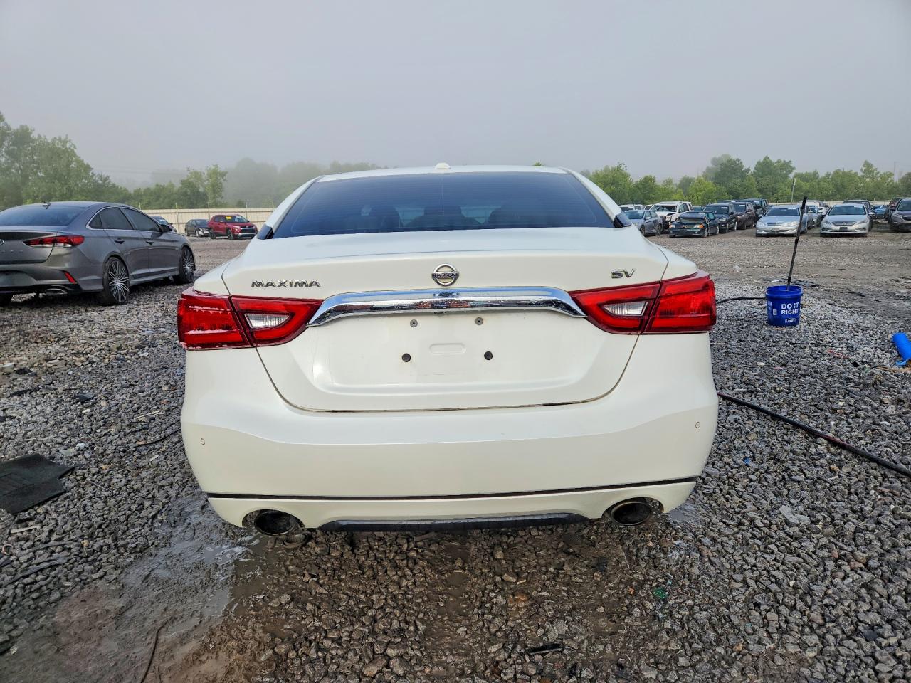 2017 Nissan Maxima 3.5 Sv Белый vin: 1N4AA6APXHC412135