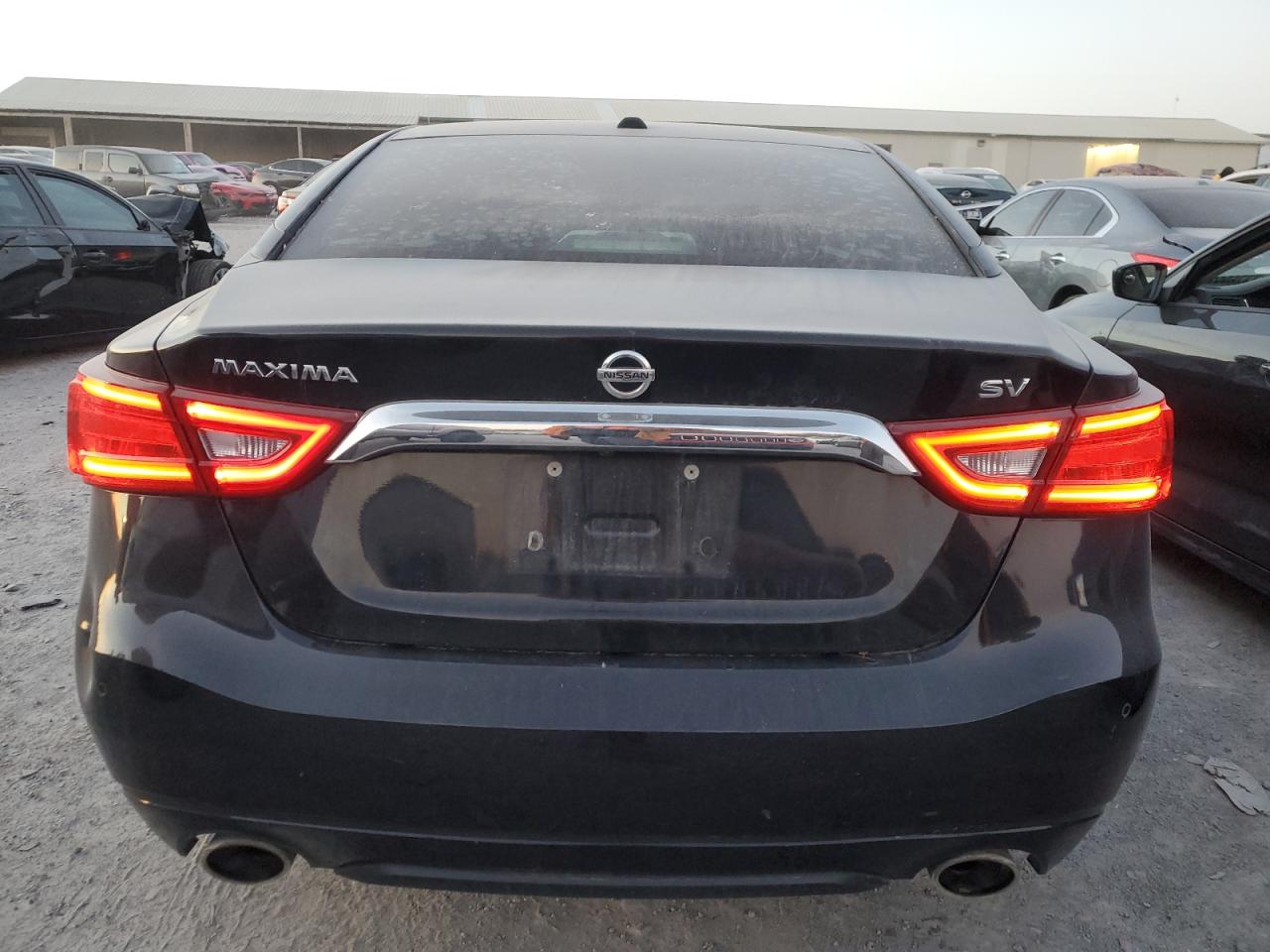 2018 Nissan Maxima 3.5s Черный vin: 1N4AA6APXJC374945