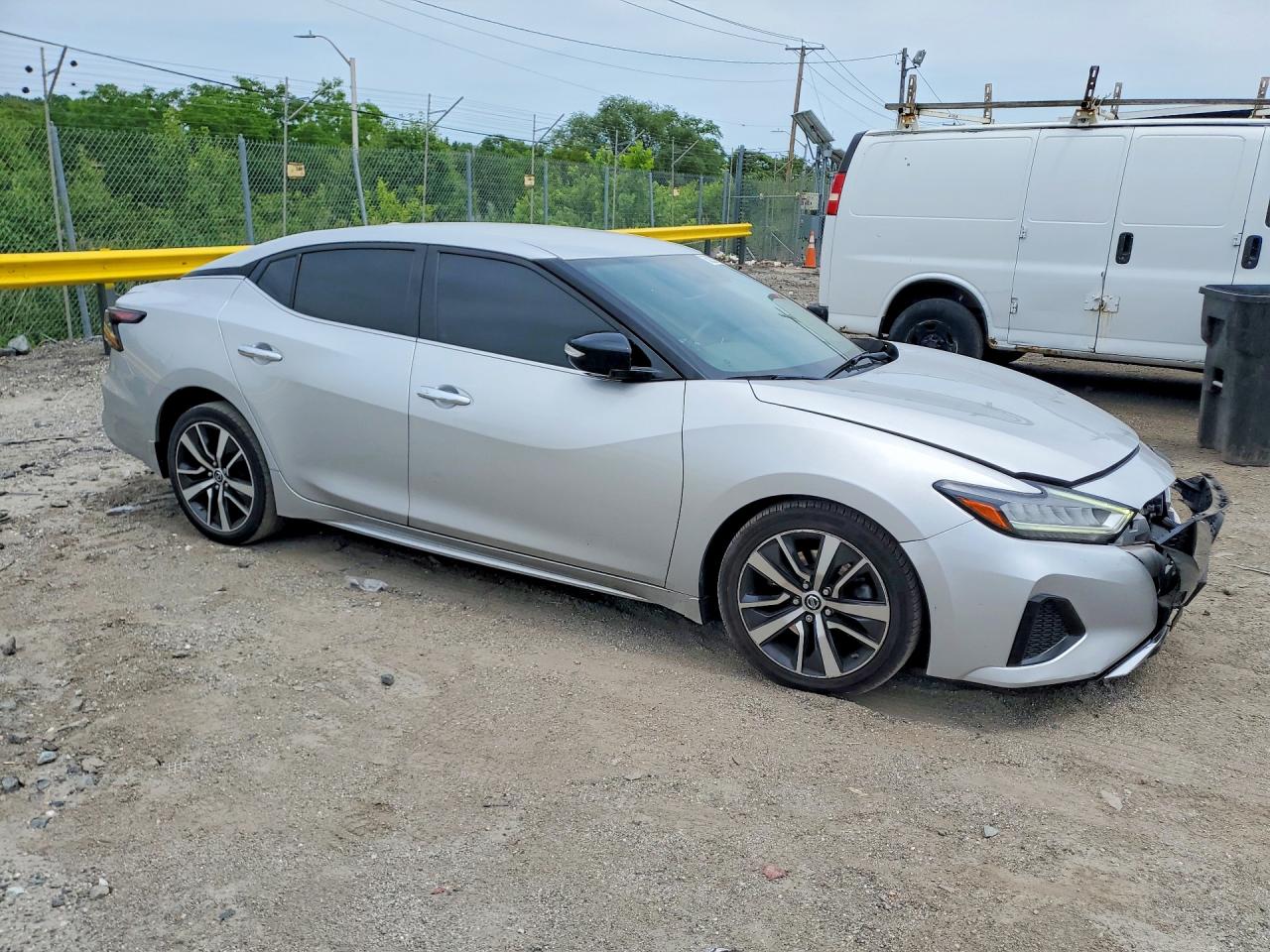 2019 Nissan Maxima 3.5 Sv Silver vin: 1N4AA6AV0KC360813