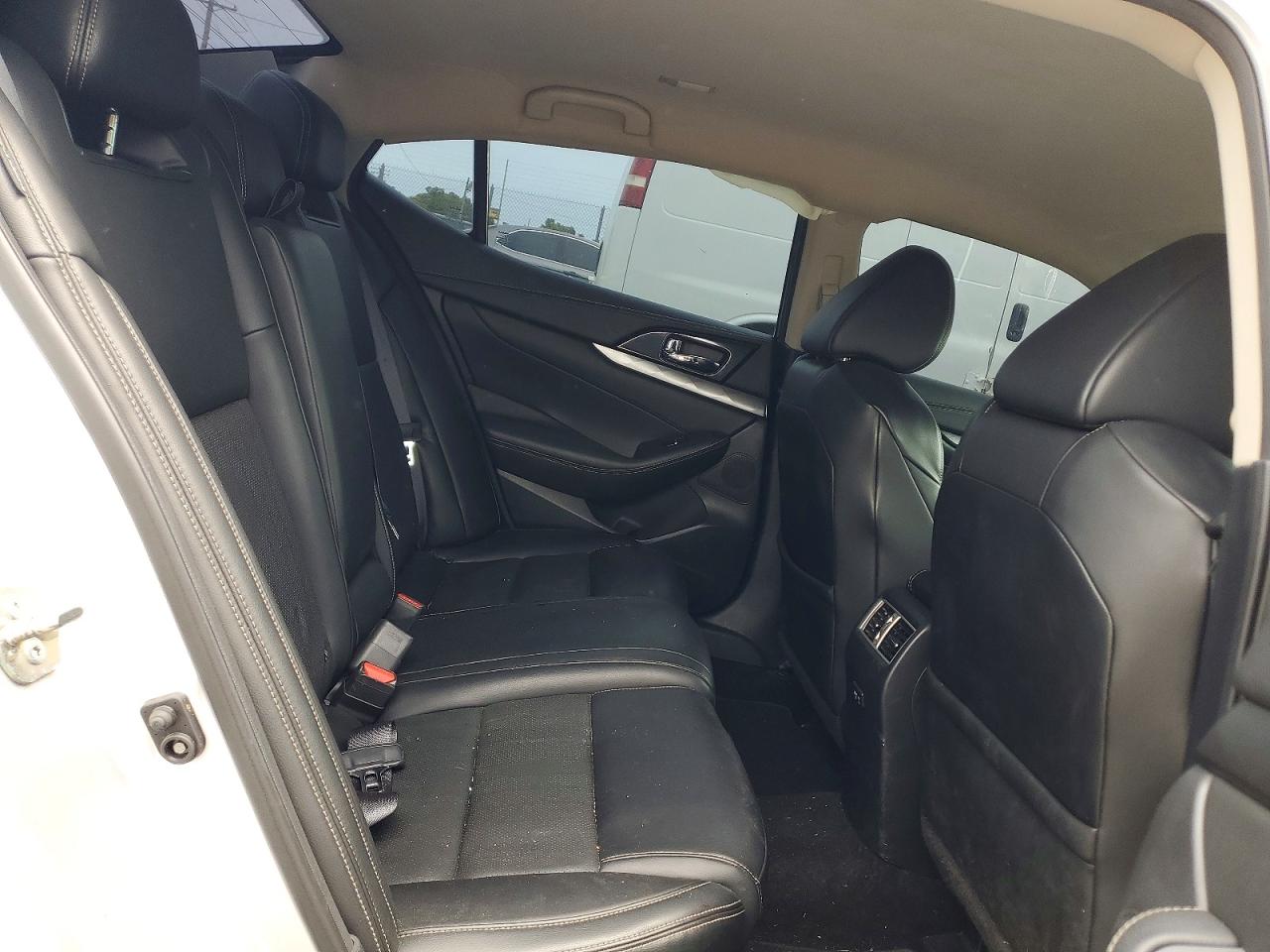 2019 Nissan Maxima 3.5 Sv Silver vin: 1N4AA6AV0KC360813