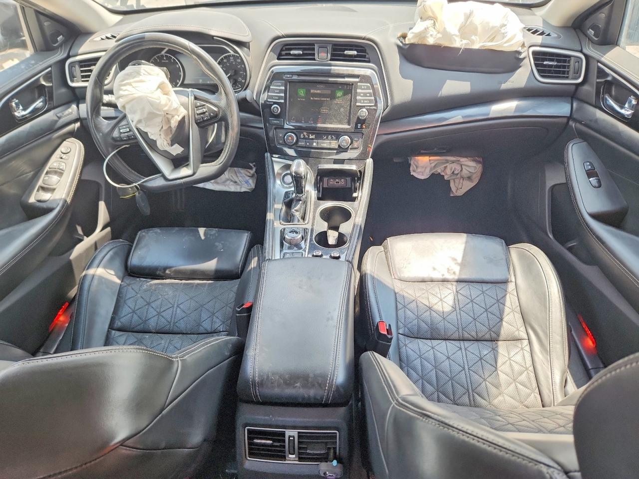 2019 Nissan Maxima Platinum Black vin: 1N4AA6AV1KC362585
