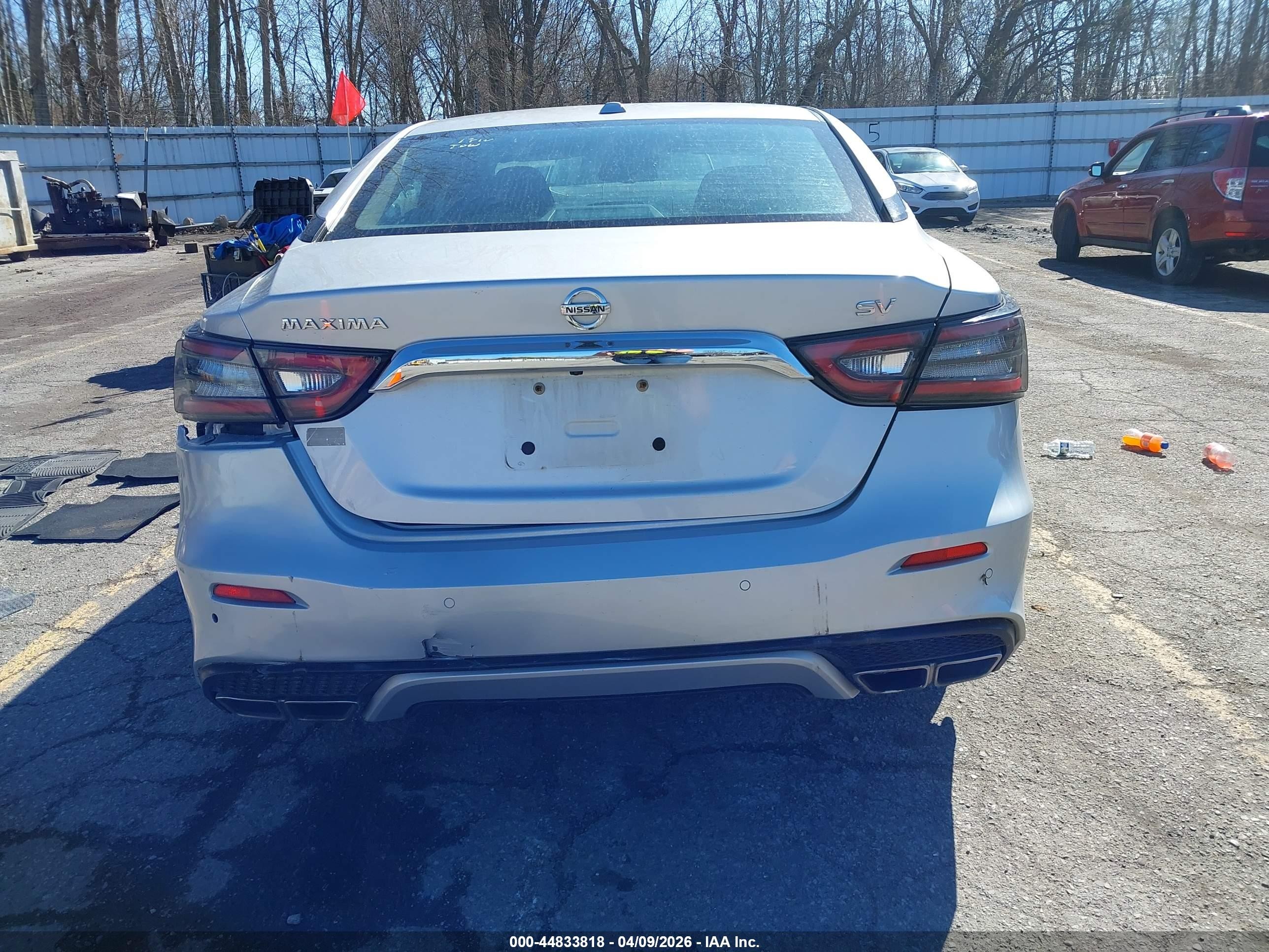 2021 Nissan Maxima Sv Xtronic Cvt Серебряный vin: 1N4AA6CV1MC513862