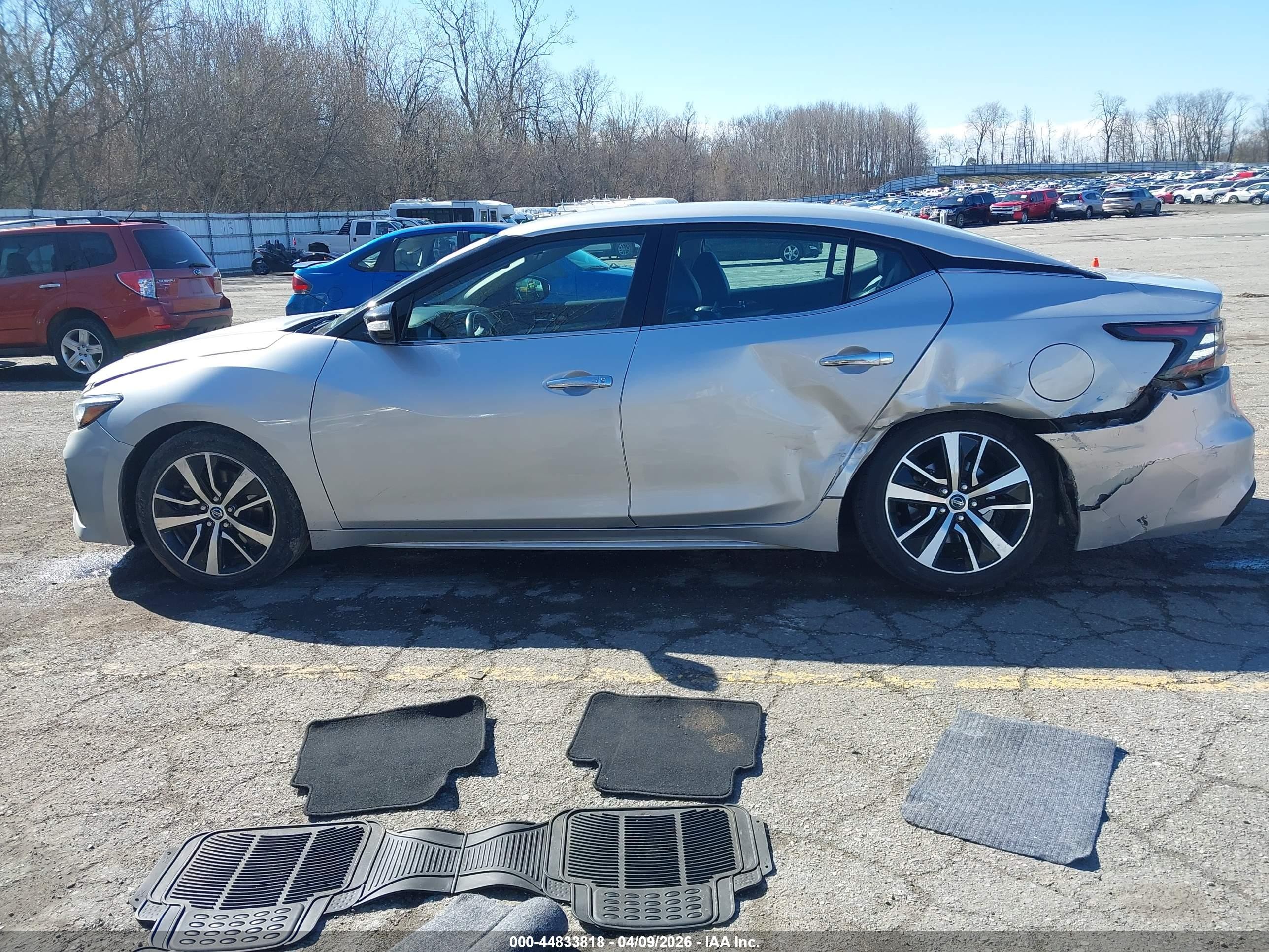 2021 Nissan Maxima Sv Xtronic Cvt Серебряный vin: 1N4AA6CV1MC513862
