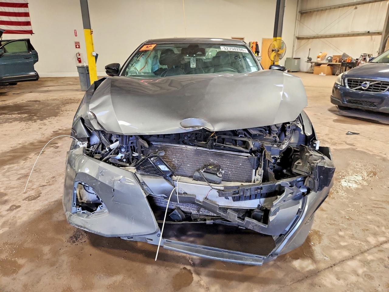 2021 Nissan Maxima Sv Silver vin: 1N4AA6CV3MC511367