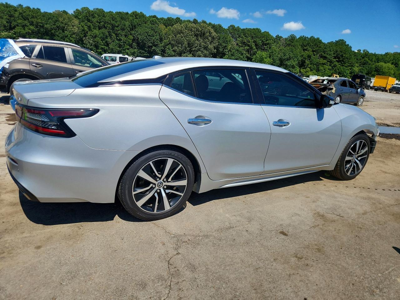 2021 Nissan Maxima Sv Silver vin: 1N4AA6CV4MC513855