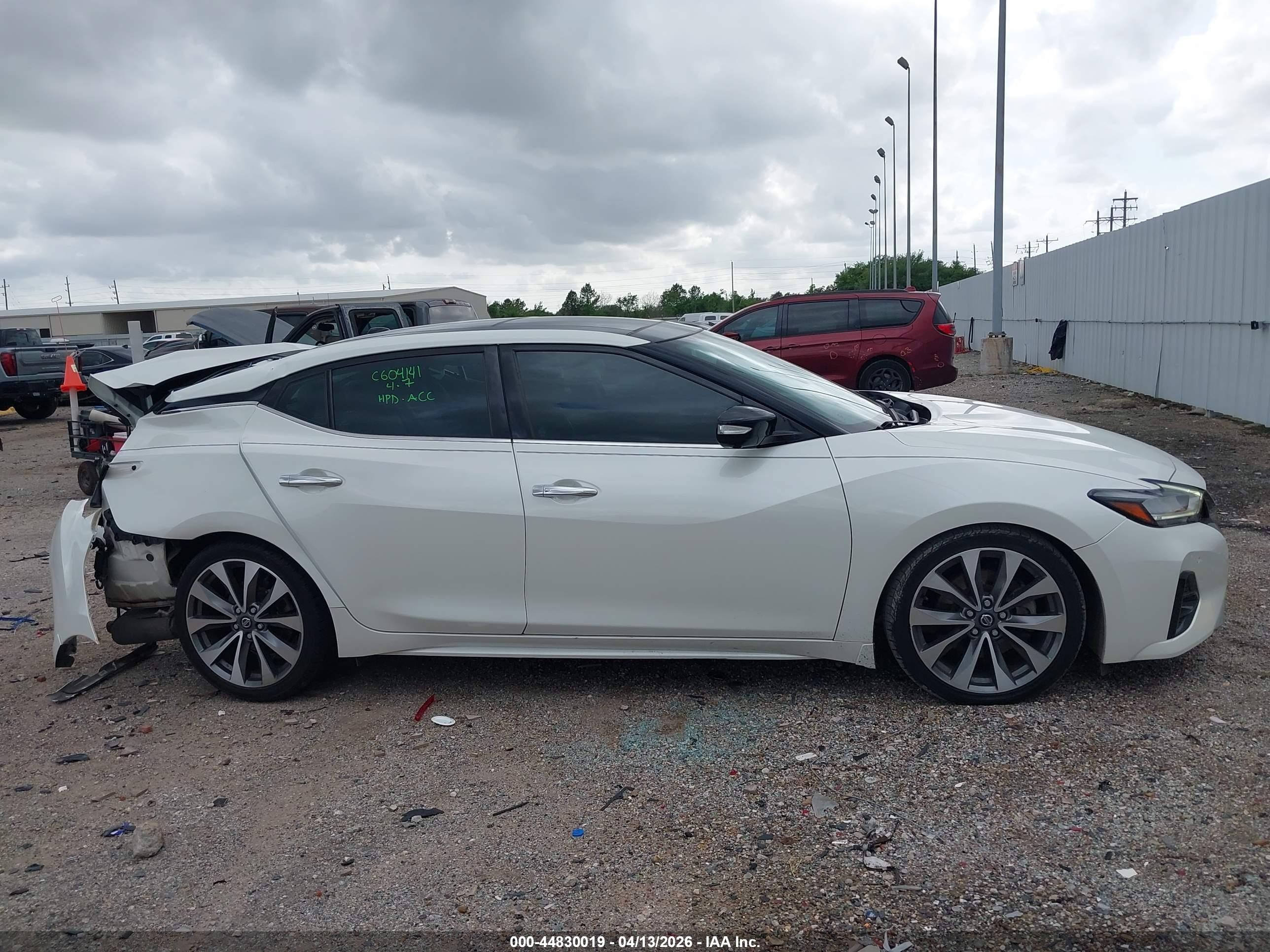 2020 Nissan Maxima Platinum Xtronic Cvt White vin: 1N4AA6FV1LC374147
