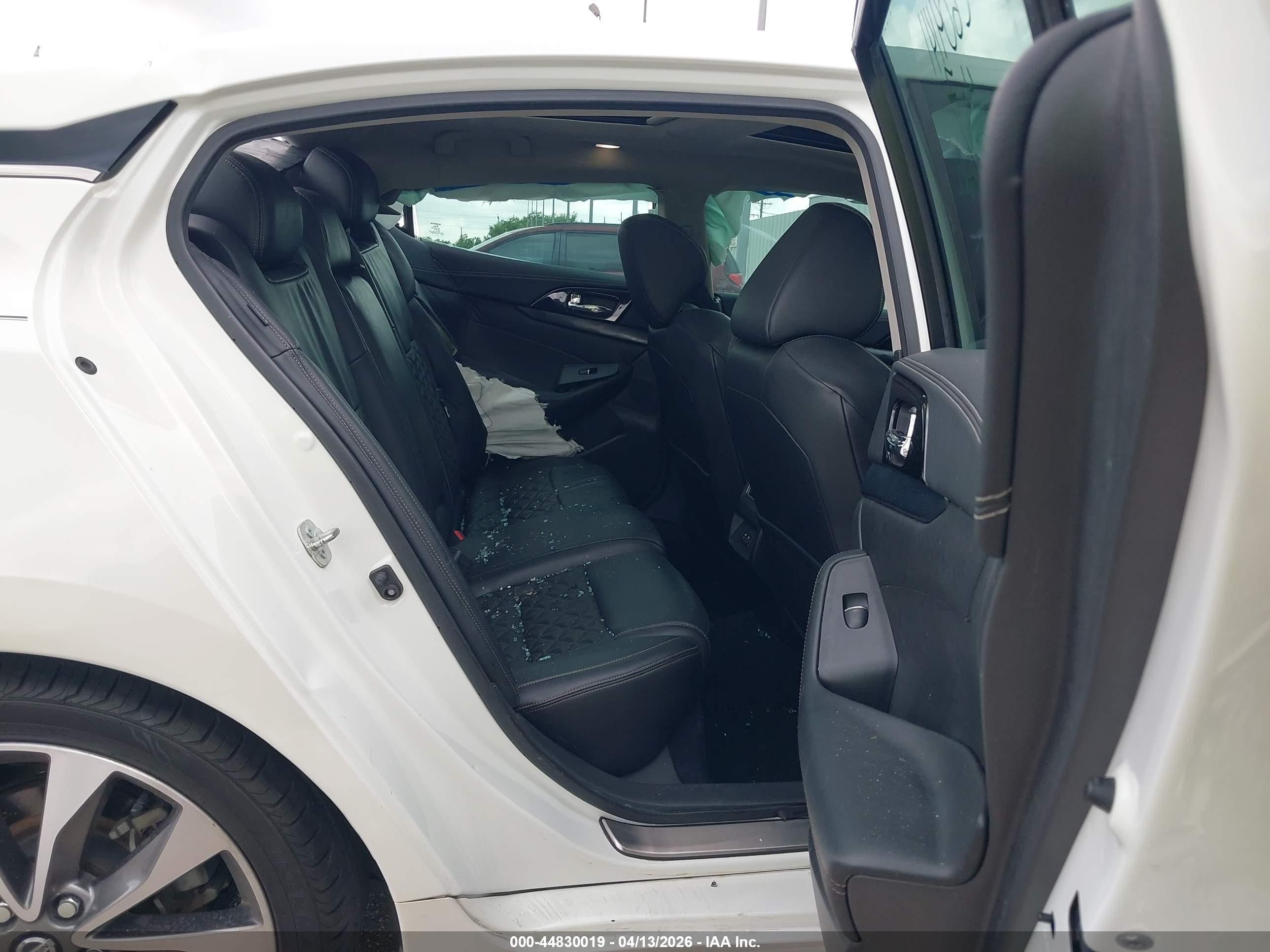 2020 Nissan Maxima Platinum Xtronic Cvt White vin: 1N4AA6FV1LC374147