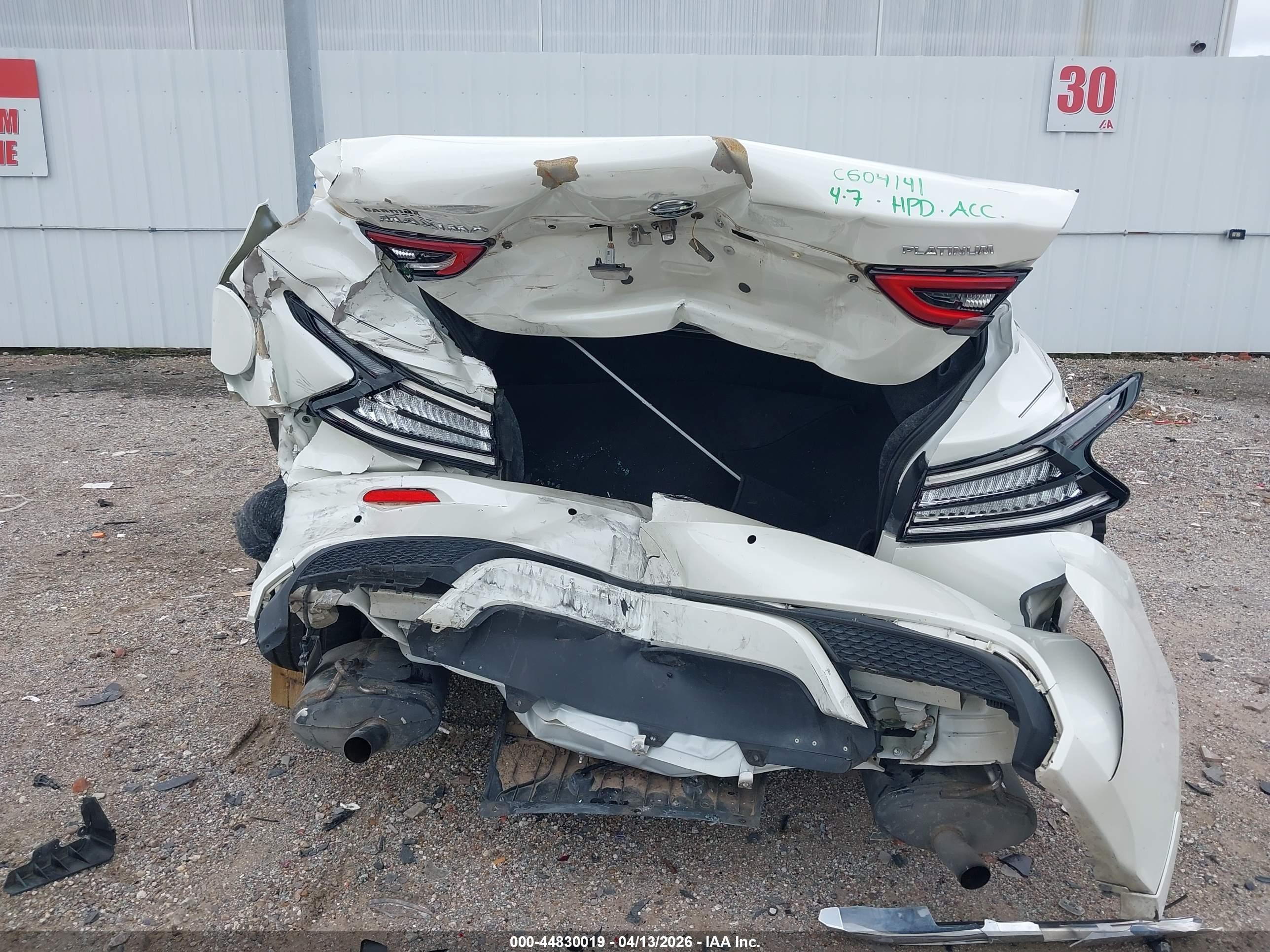 2020 Nissan Maxima Platinum Xtronic Cvt White vin: 1N4AA6FV1LC374147