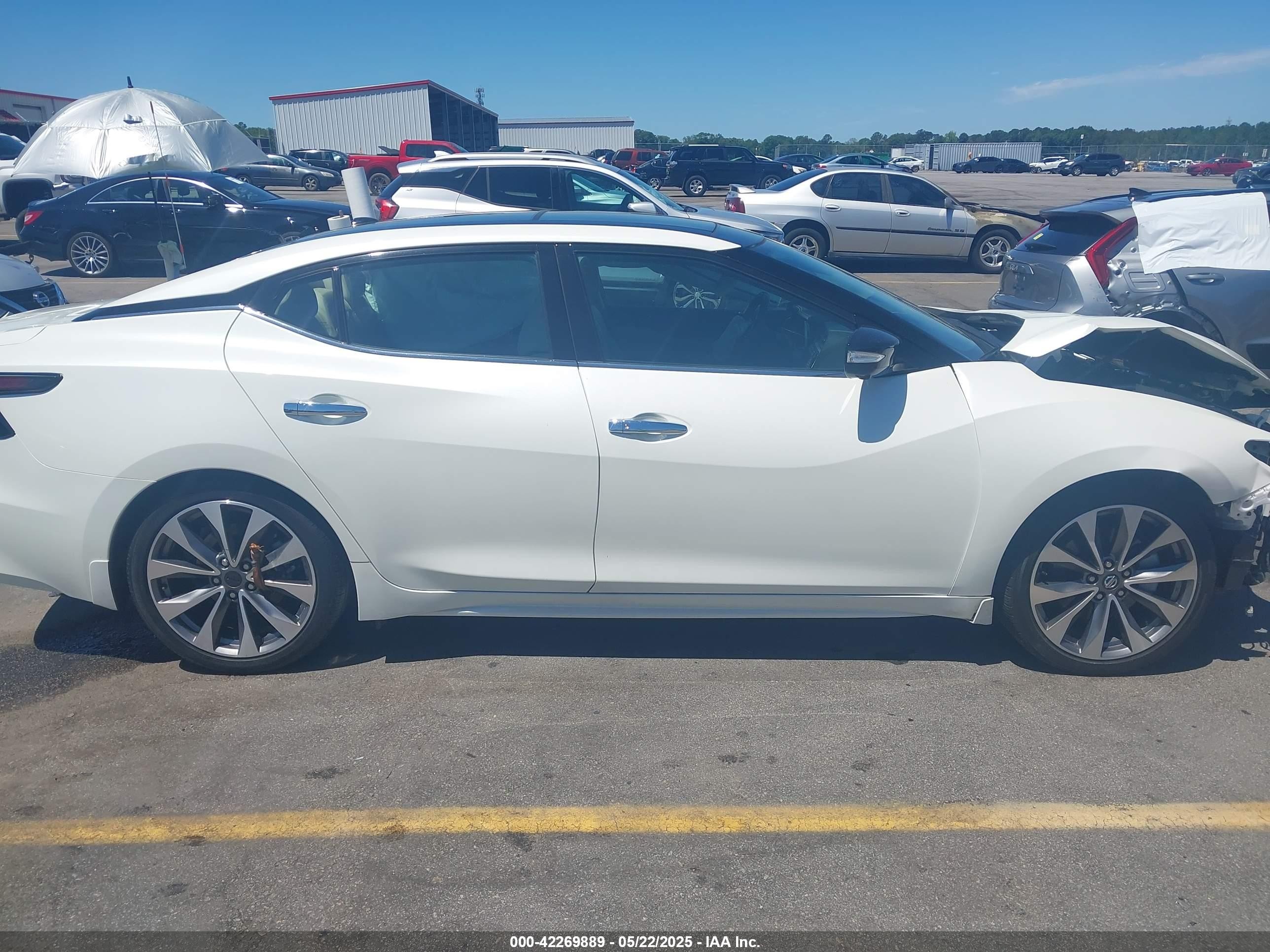 2022 Nissan Maxima Platinum Xtronic Cvt White vin: 1N4AA6FV1NC508044