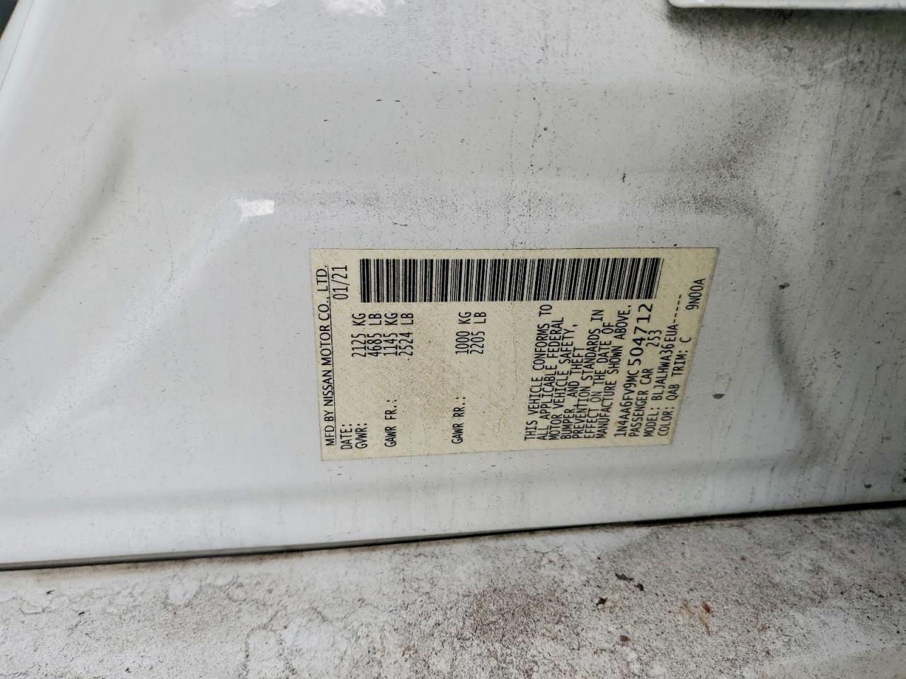 2021 Nissan Maxima Platinum Серебряный vin: 1N4AA6FV9MC504712