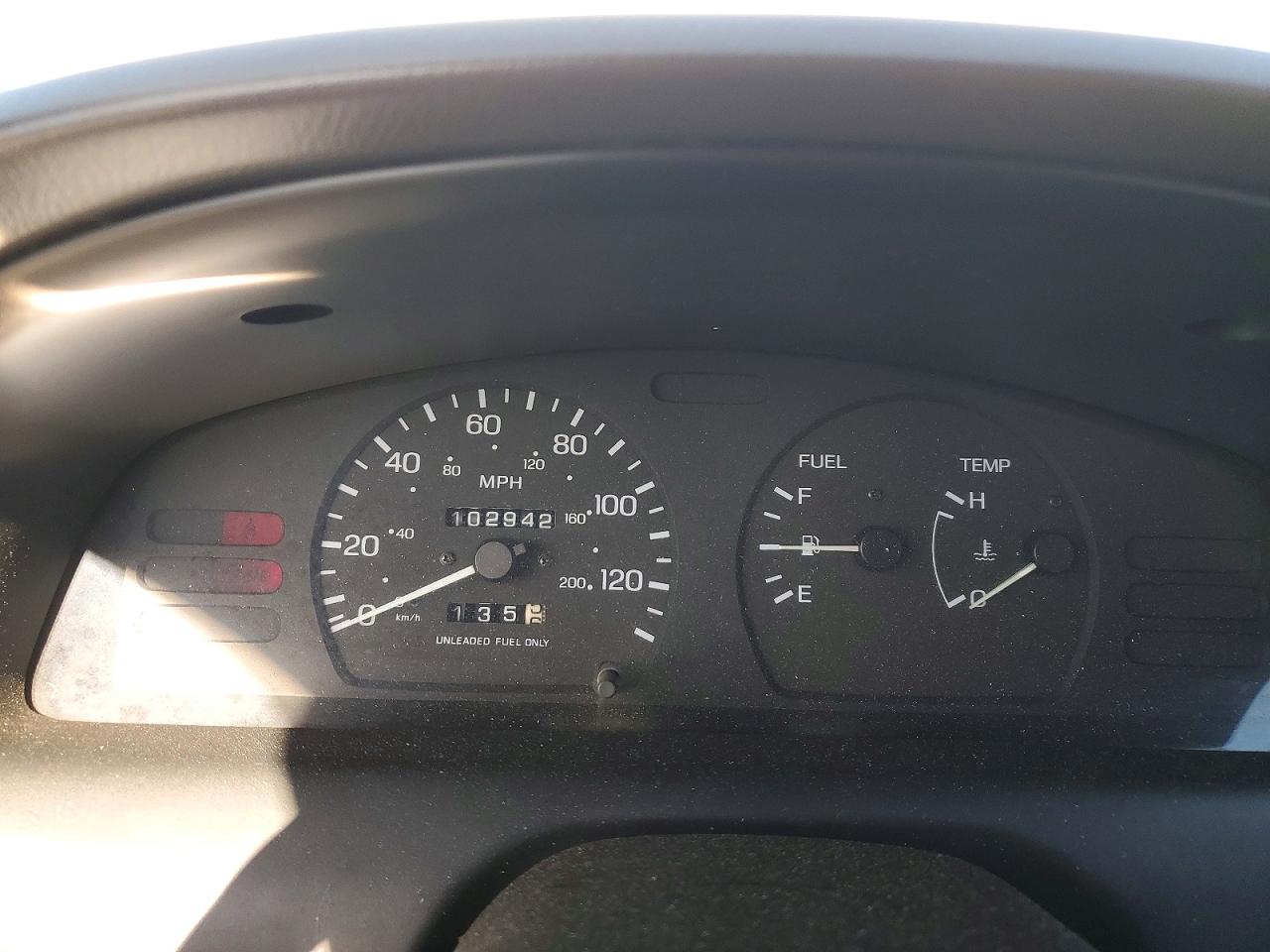 1996 Nissan Sentra E Белый vin: 1N4AB41D0TC744732