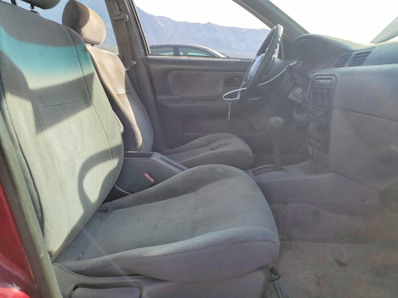 1997 Nissan Sentra Base Burgundy vin: 1N4AB41D0VC757497