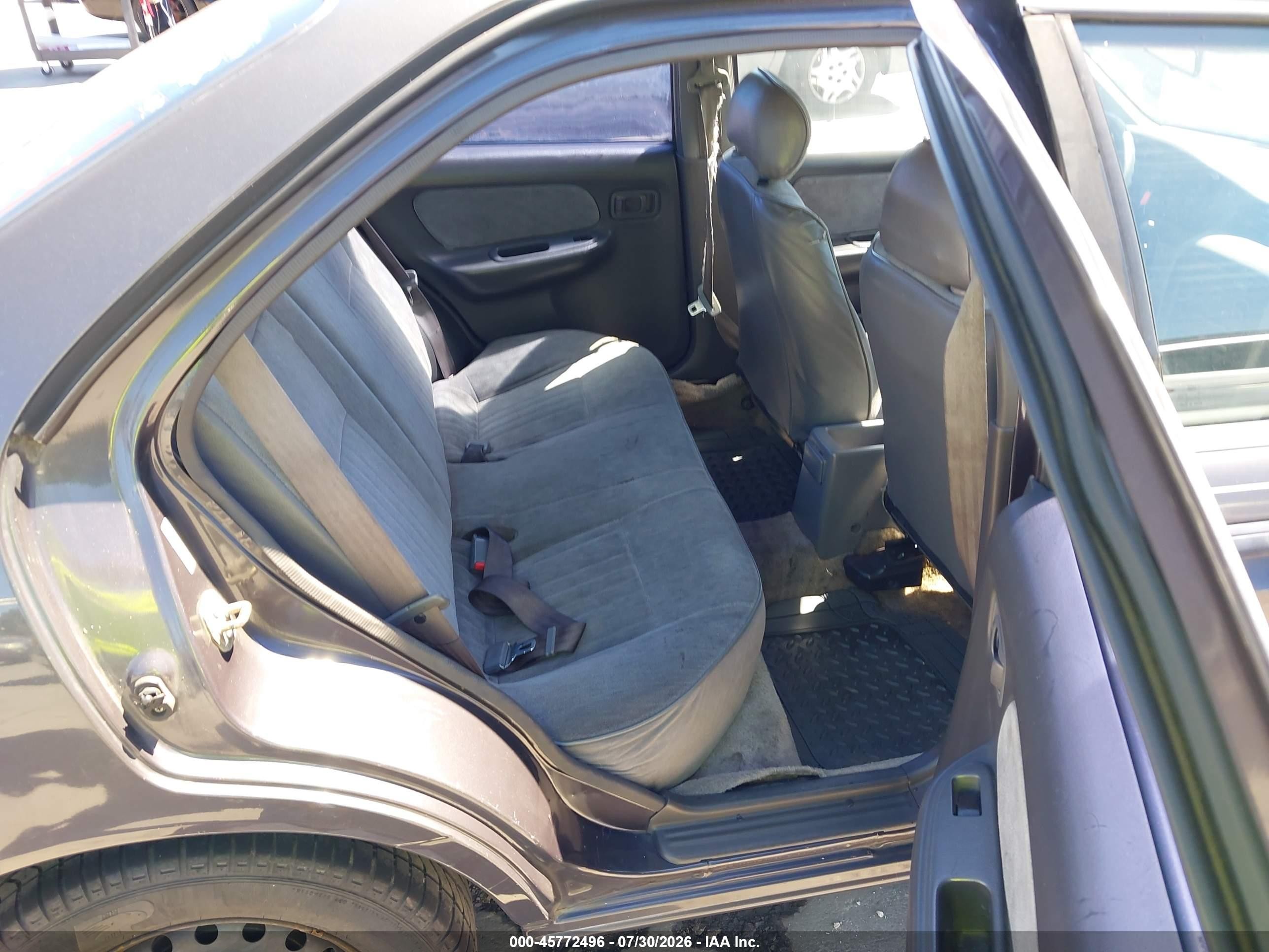 1997 Nissan Sentra Gle/gxe/xe Gray vin: 1N4AB41D0VC774896