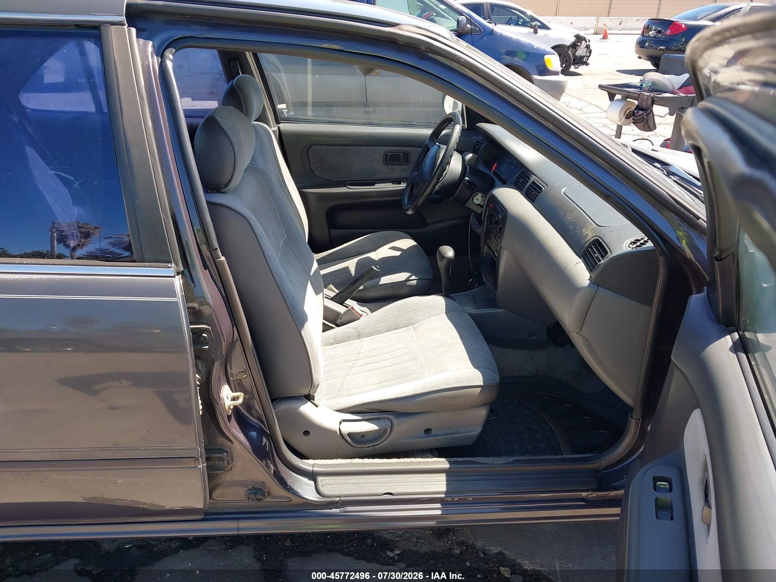 1997 Nissan Sentra Gle/gxe/xe Gray vin: 1N4AB41D0VC774896