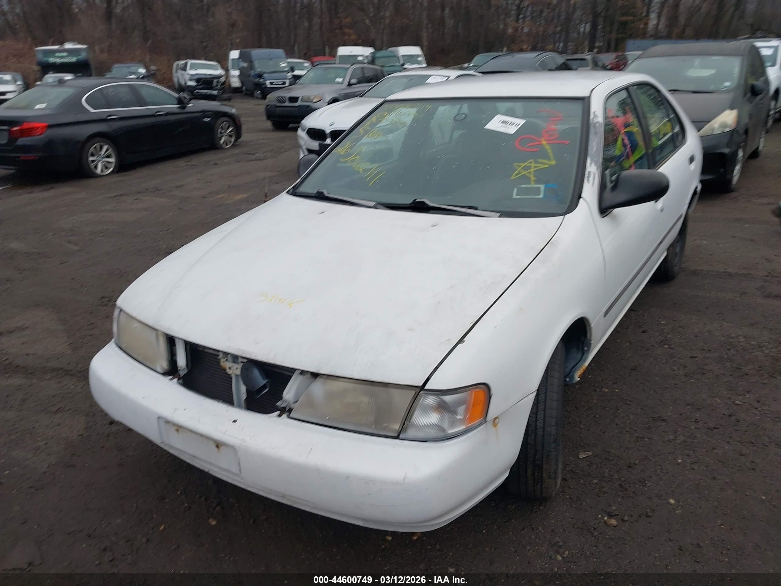 1997 Nissan Sentra Gle/gxe/xe White vin: 1N4AB41D0VC790497