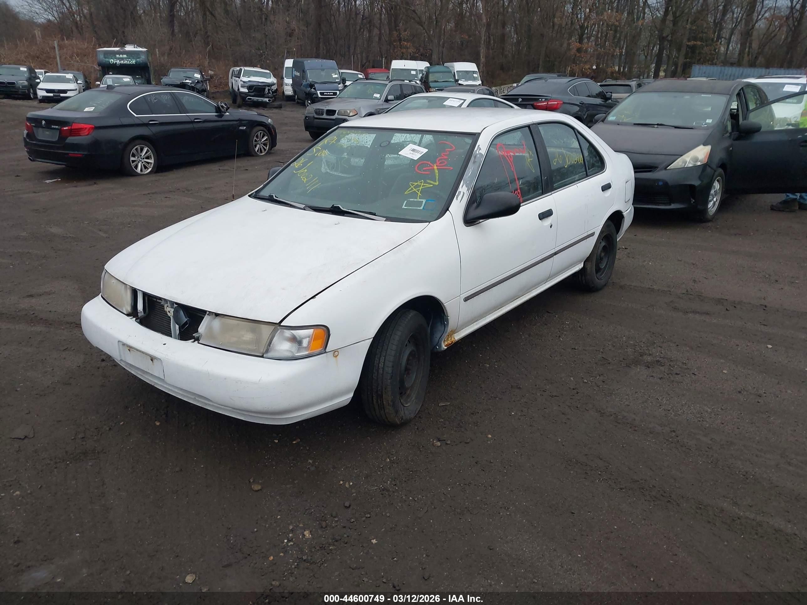 1997 Nissan Sentra Gle/gxe/xe White vin: 1N4AB41D0VC790497