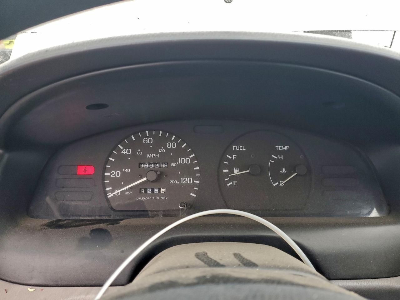 1995 Nissan Sentra Base Tan vin: 1N4AB41D1SC760369