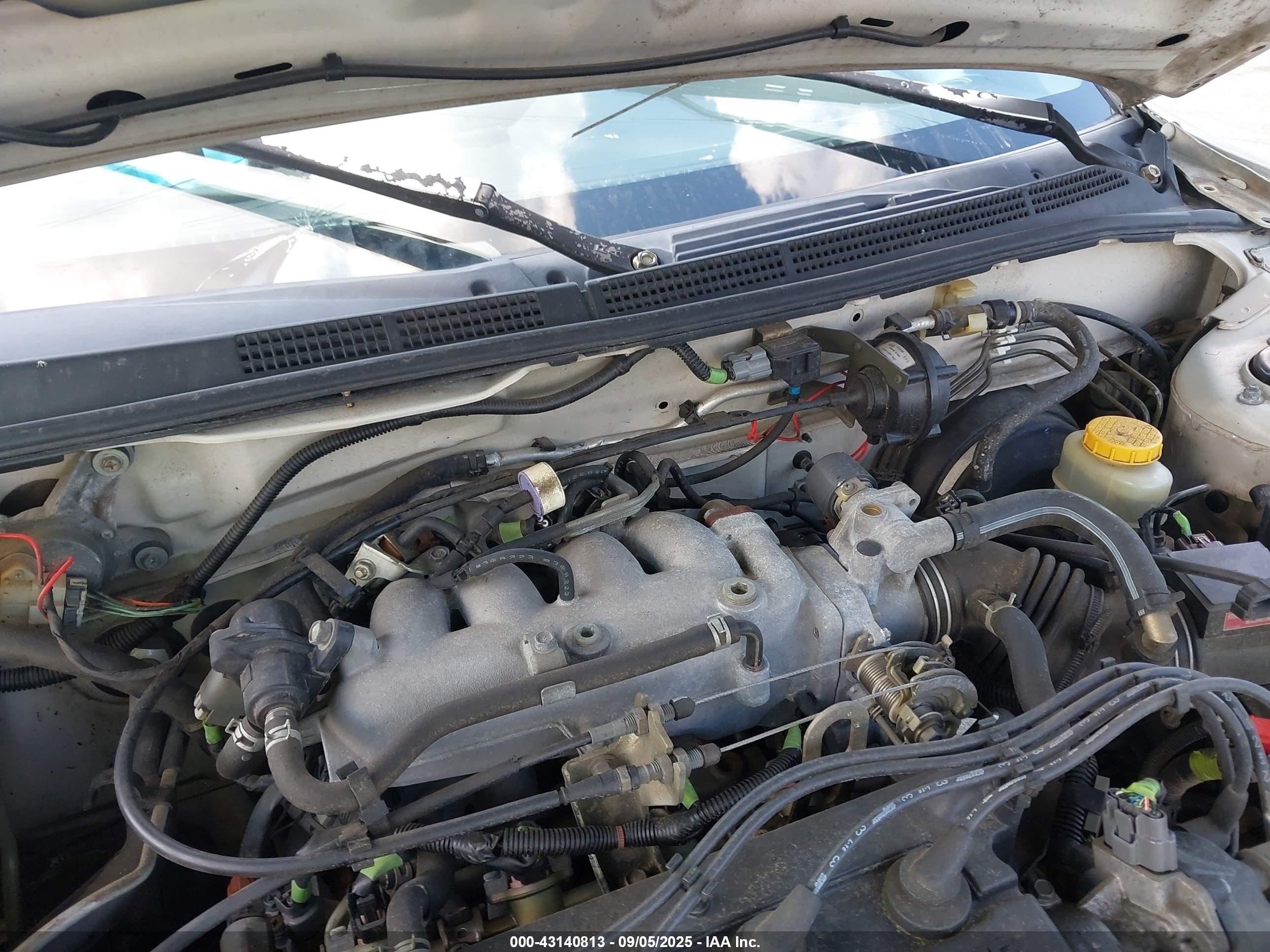 1998 Nissan Sentra Gle/gxe/xe Gray vin: 1N4AB41D1WC758983