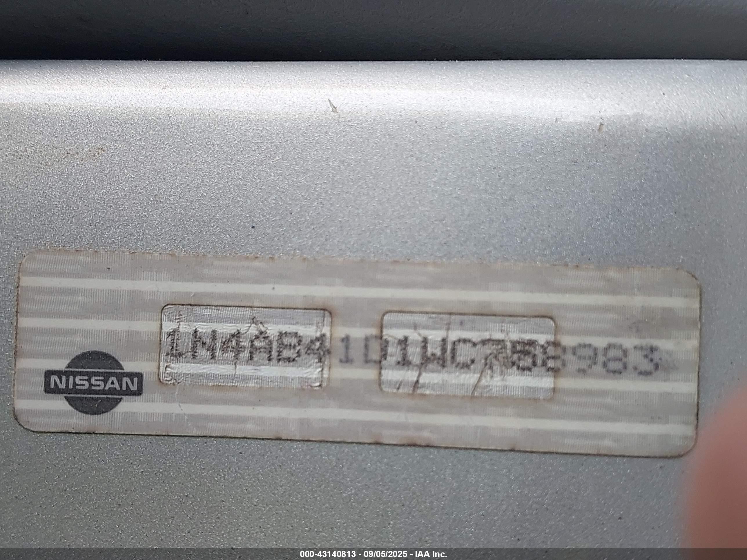 1998 Nissan Sentra Gle/gxe/xe Gray vin: 1N4AB41D1WC758983