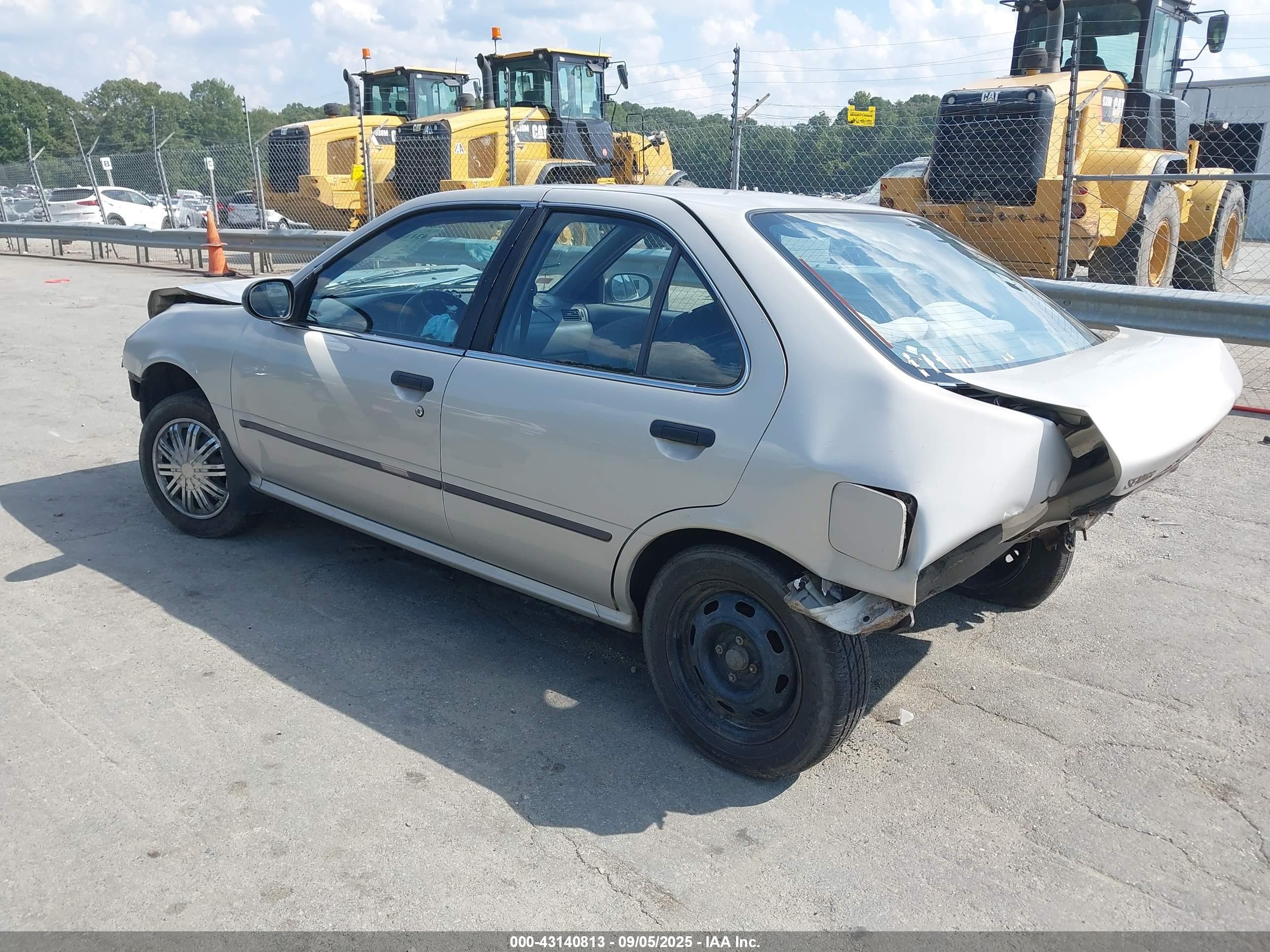 1998 Nissan Sentra Gle/gxe/xe Gray vin: 1N4AB41D1WC758983