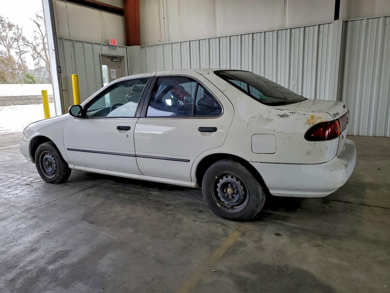 1996 Nissan Sentra E Белый vin: 1N4AB41D3TC713040