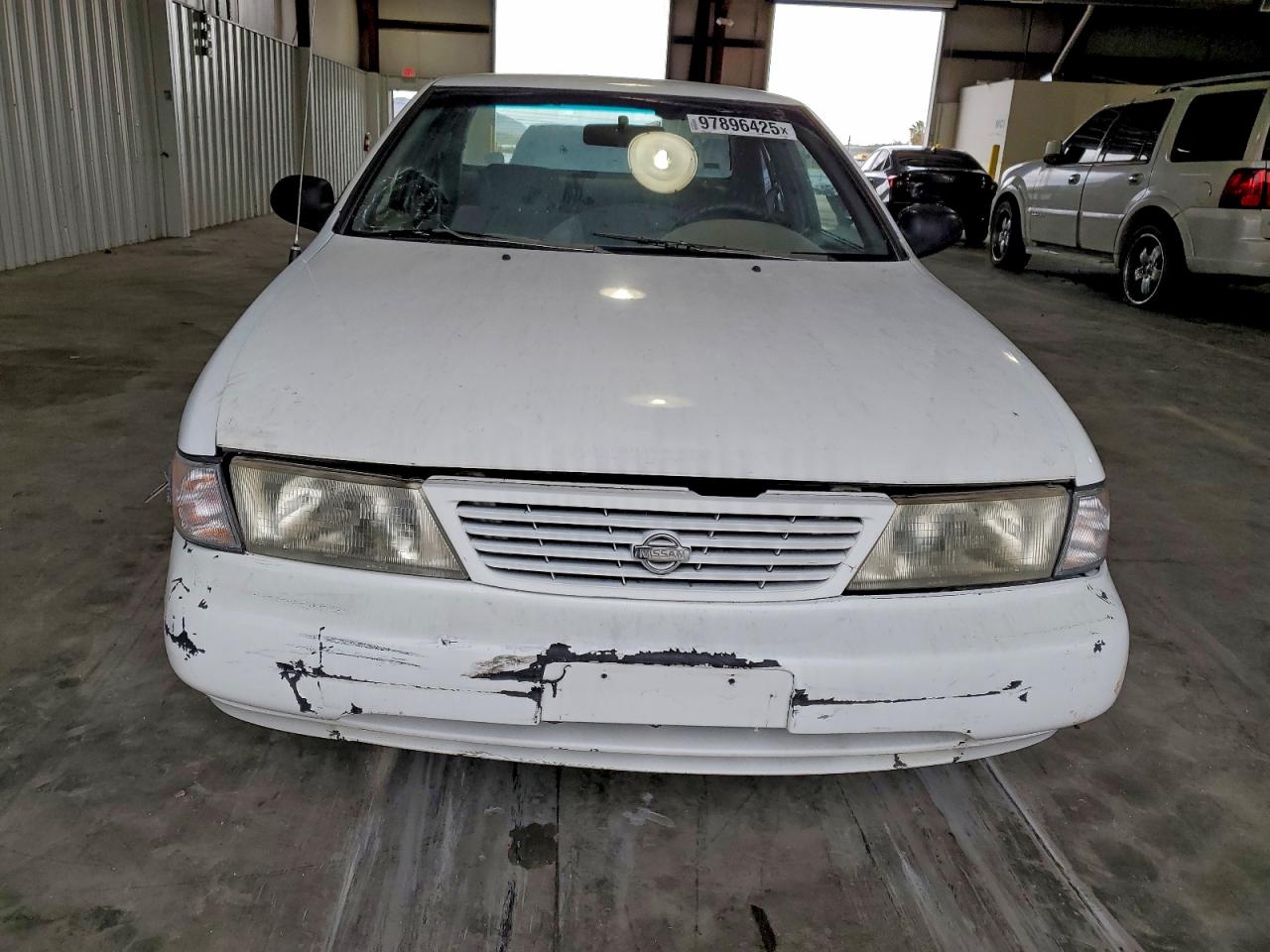 1996 Nissan Sentra E Белый vin: 1N4AB41D3TC713040