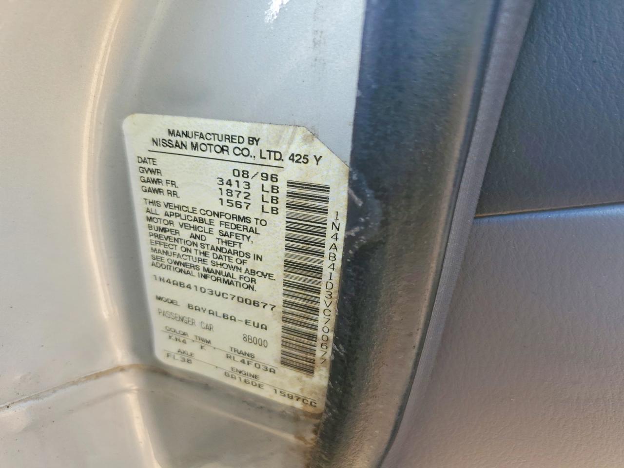 1997 Nissan Sentra Base Silver vin: 1N4AB41D3VC700677