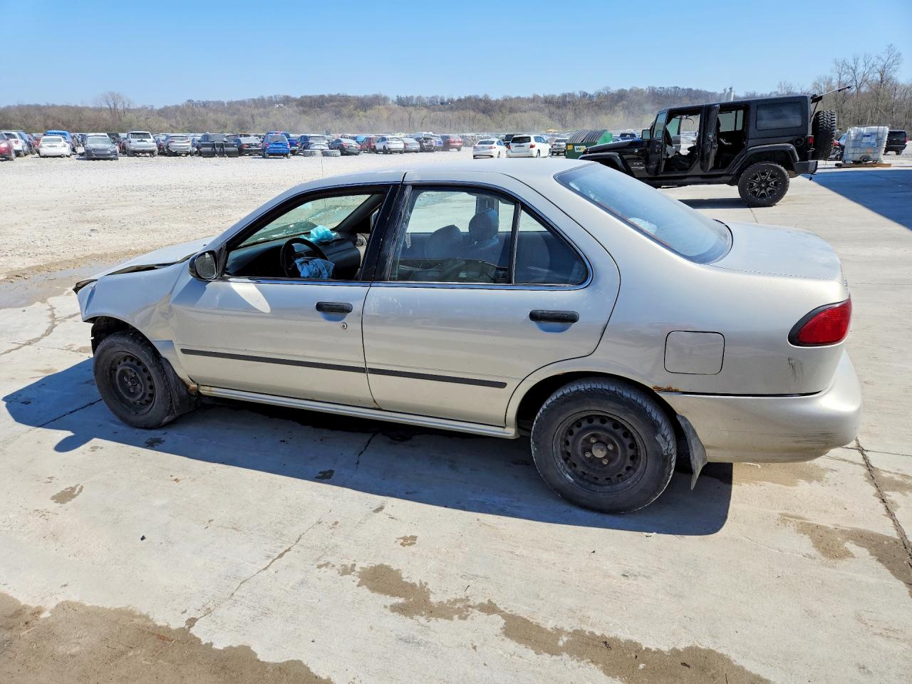 1997 Nissan Sentra Base Серебряный vin: 1N4AB41D3VC735588