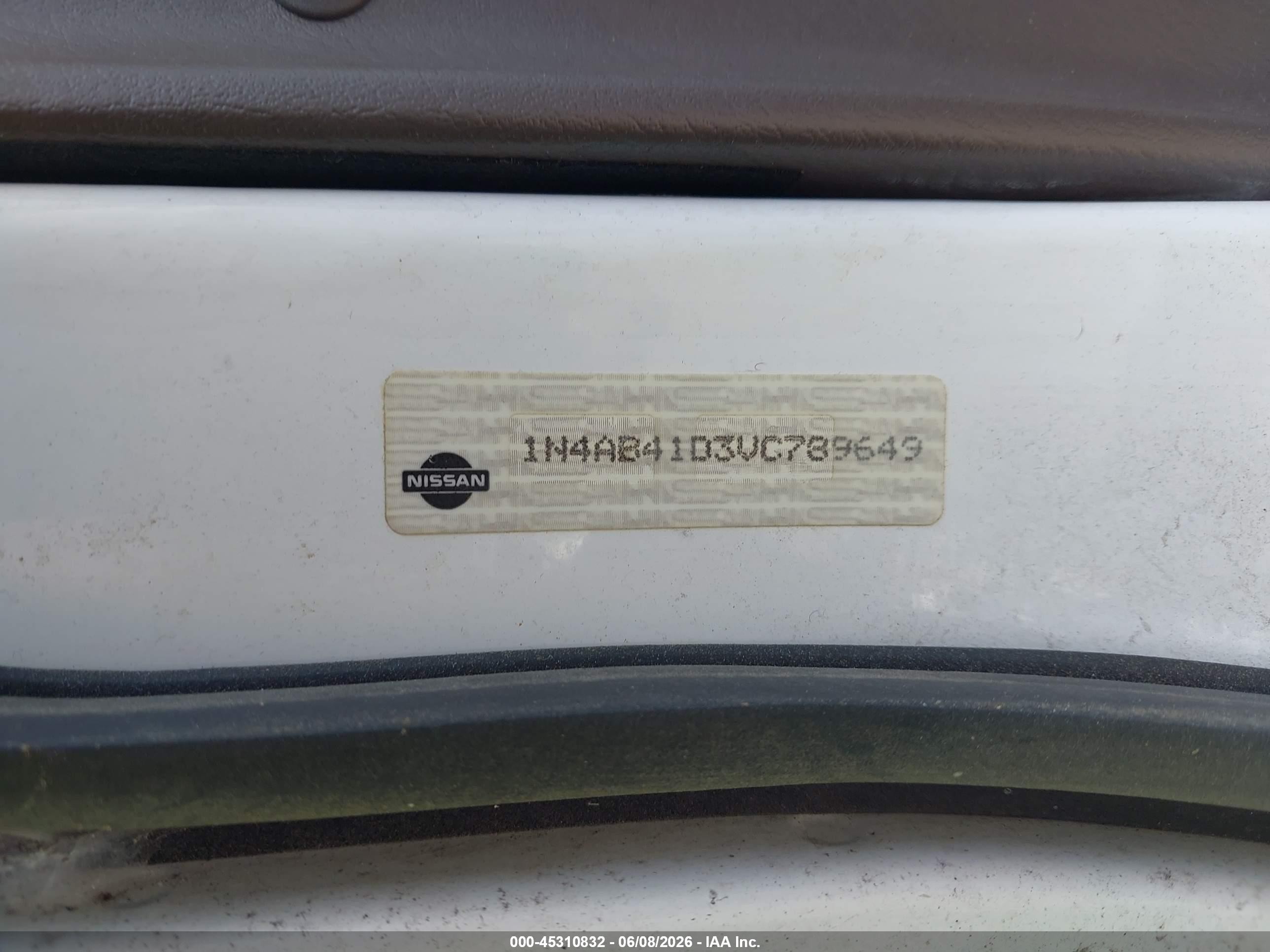 1997 Nissan Sentra   White vin: 1N4AB41D3VC789649