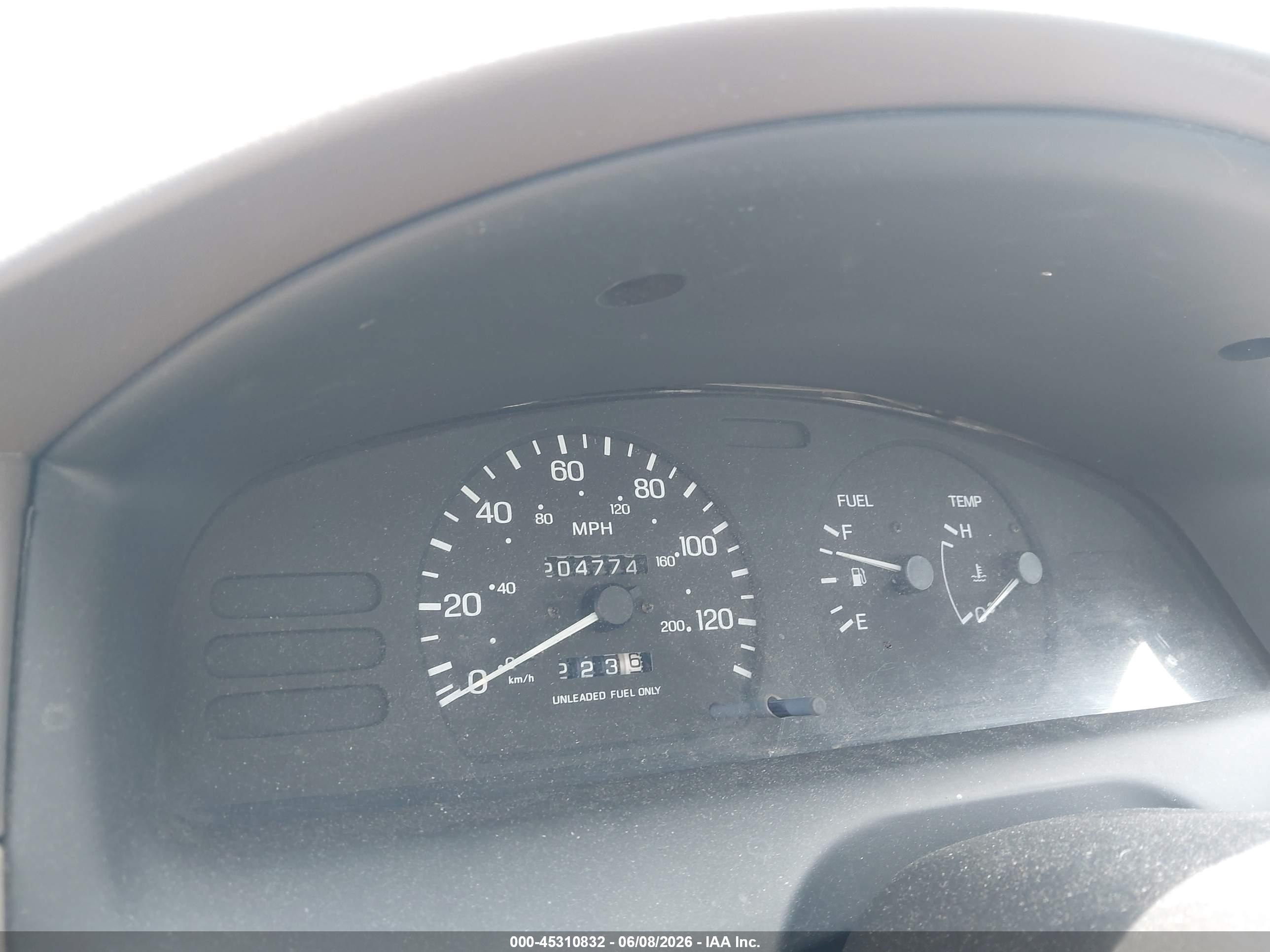 1997 Nissan Sentra   White vin: 1N4AB41D3VC789649