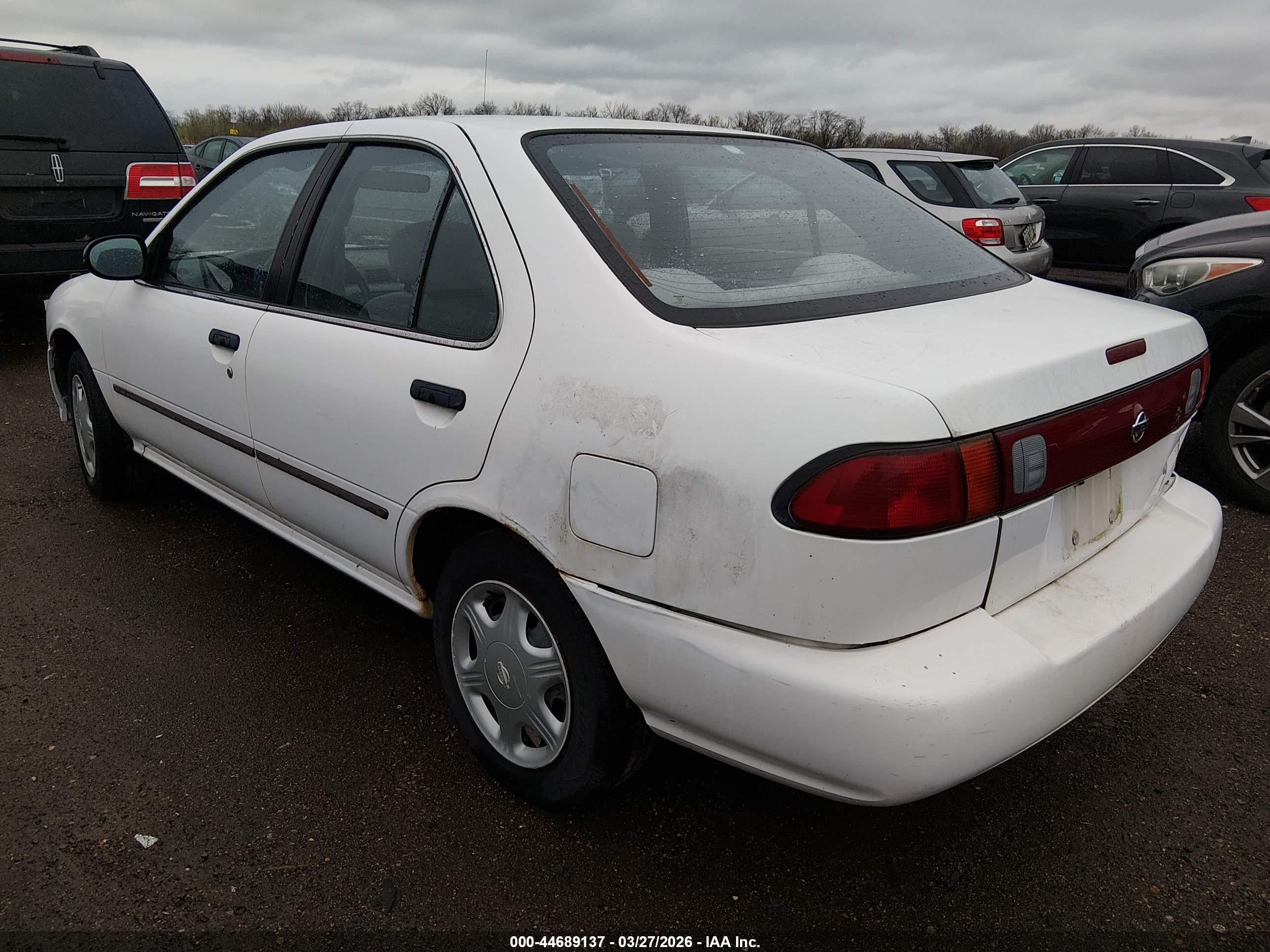 1998 Nissan Sentra Gle/gxe/xe White vin: 1N4AB41D3WC736659