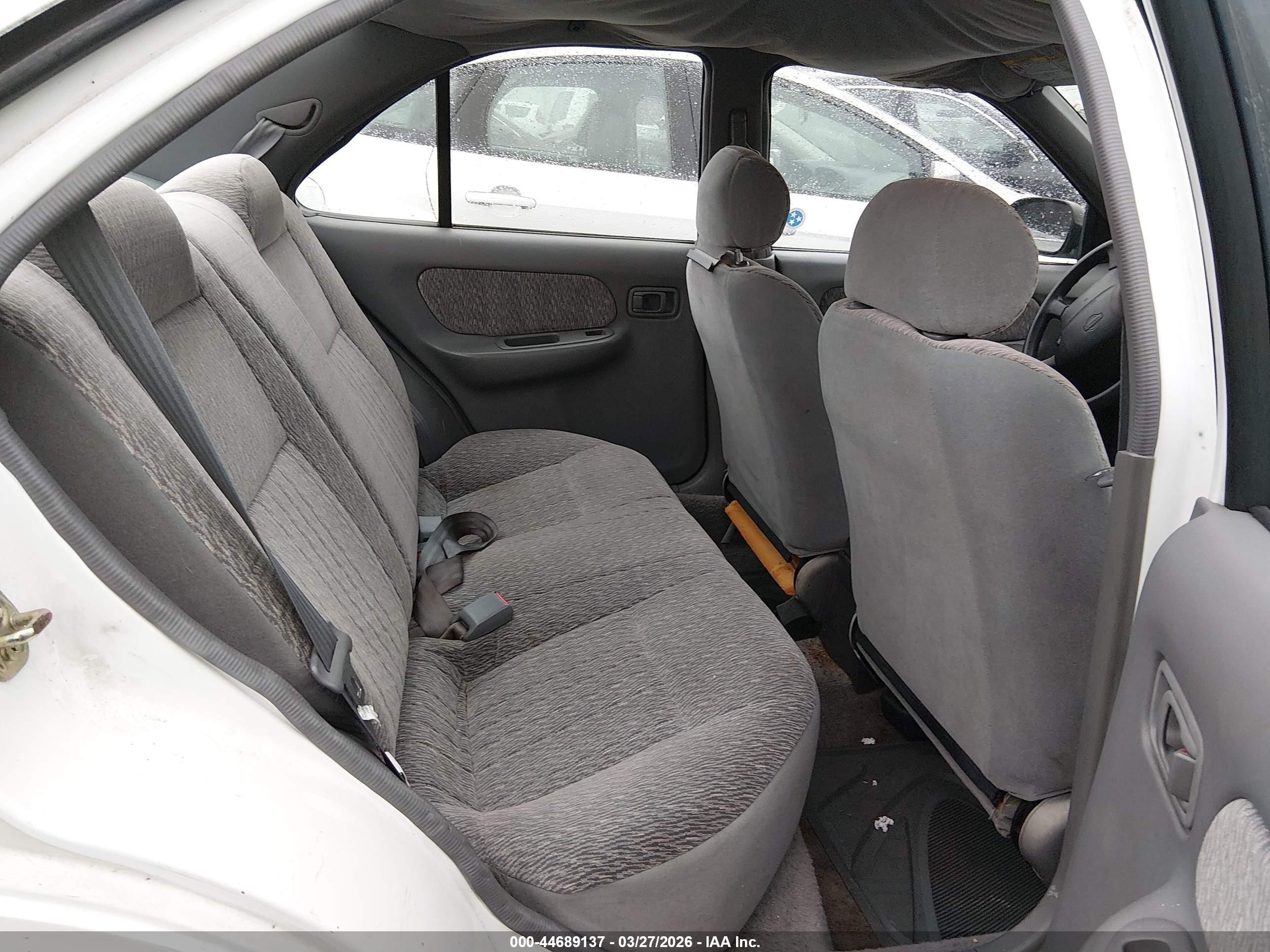 1998 Nissan Sentra Gle/gxe/xe White vin: 1N4AB41D3WC736659