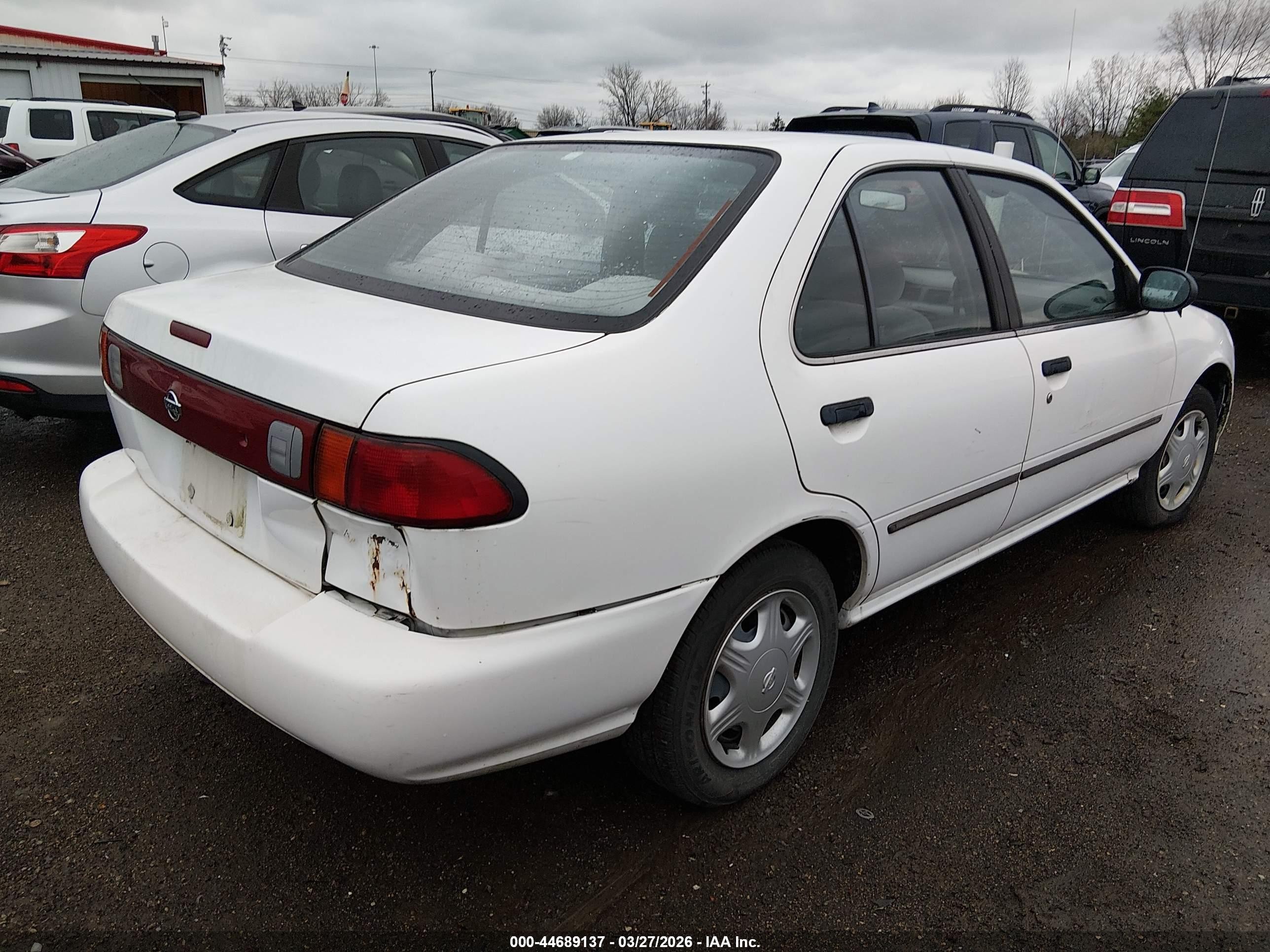 1998 Nissan Sentra Gle/gxe/xe White vin: 1N4AB41D3WC736659