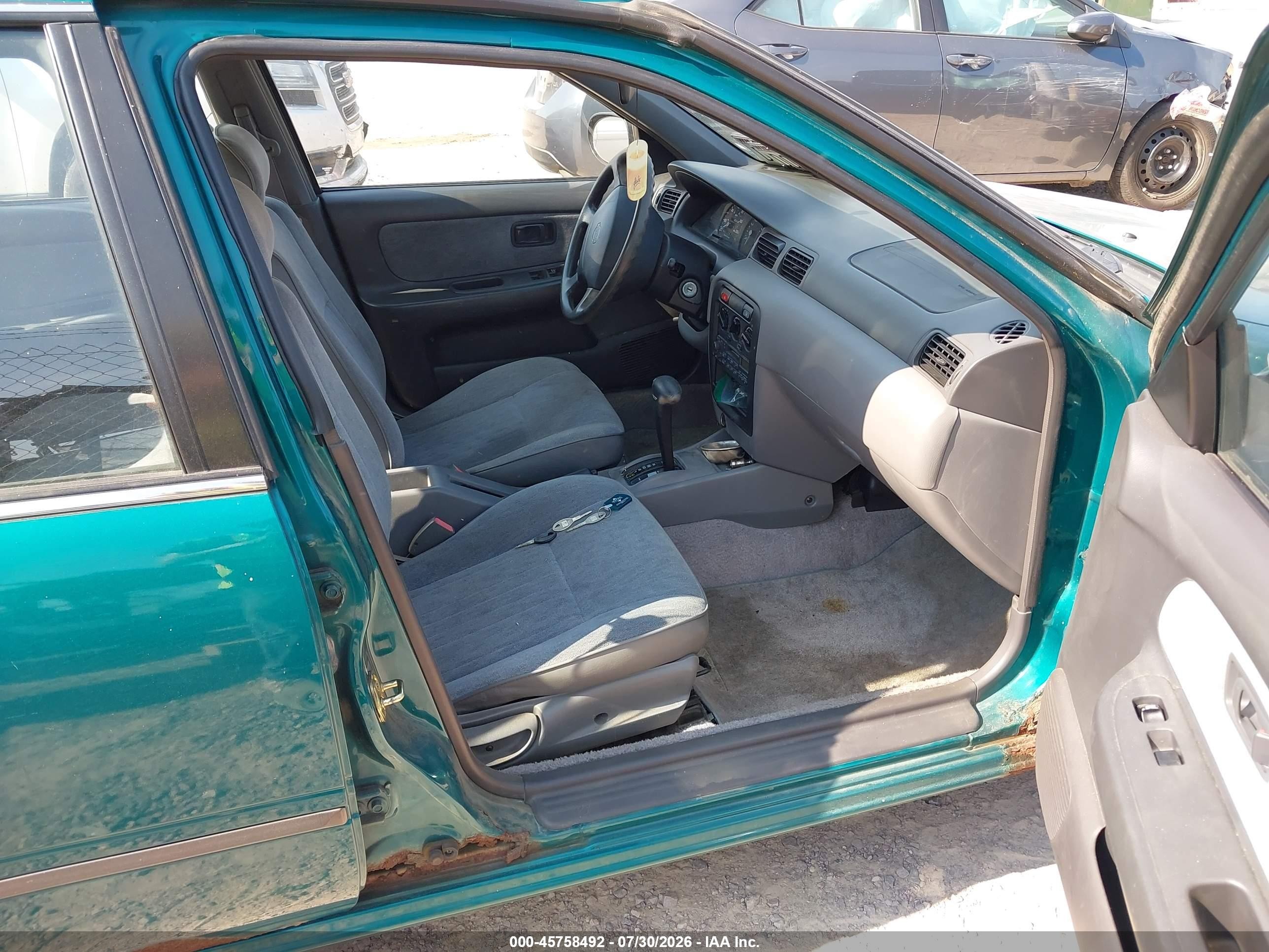 1996 Nissan Sentra E/xe/gxe/gle Teal vin: 1N4AB41D4TC752803