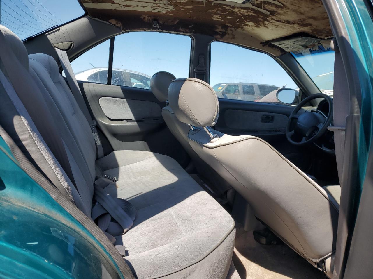 1996 Nissan Sentra E Green vin: 1N4AB41D4TC760397
