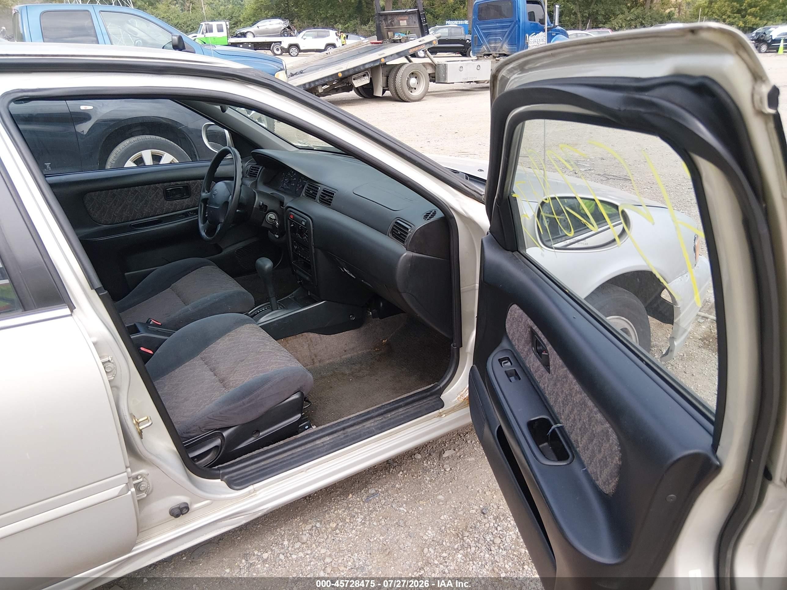 1999 Nissan Sentra Gxe/xe Gray vin: 1N4AB41D4XC705583