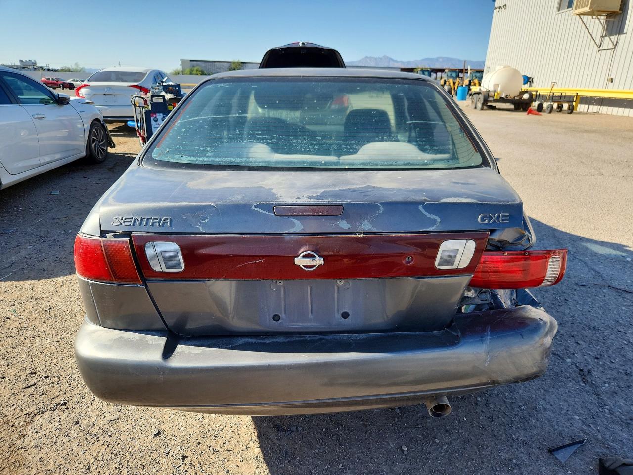 1999 Nissan Sentra Xe Gray vin: 1N4AB41D4XC713697