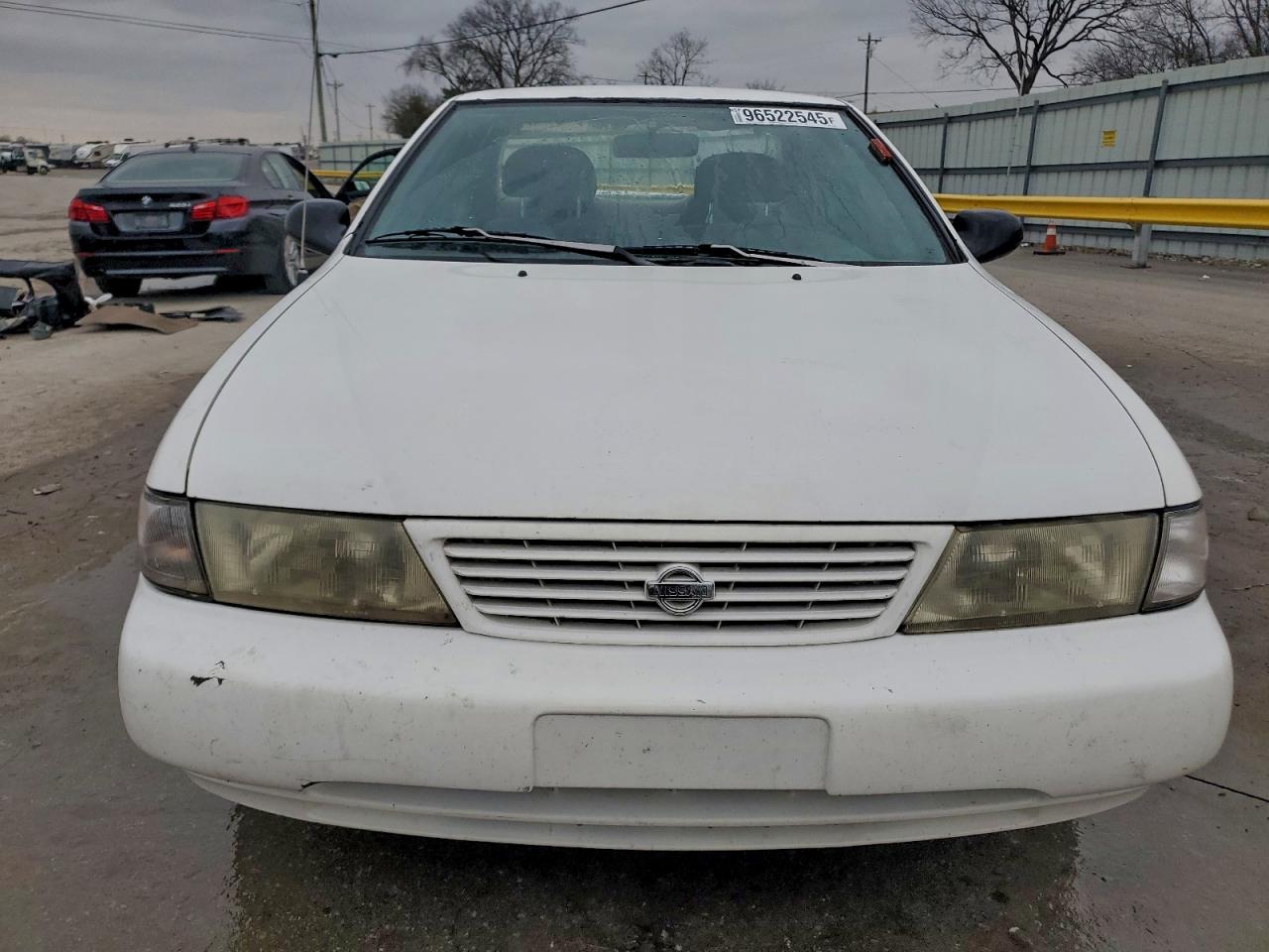 1995 Nissan Sentra Base White vin: 1N4AB41D5SC721994