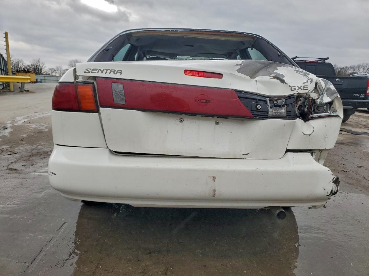 1995 Nissan Sentra Base White vin: 1N4AB41D5SC721994