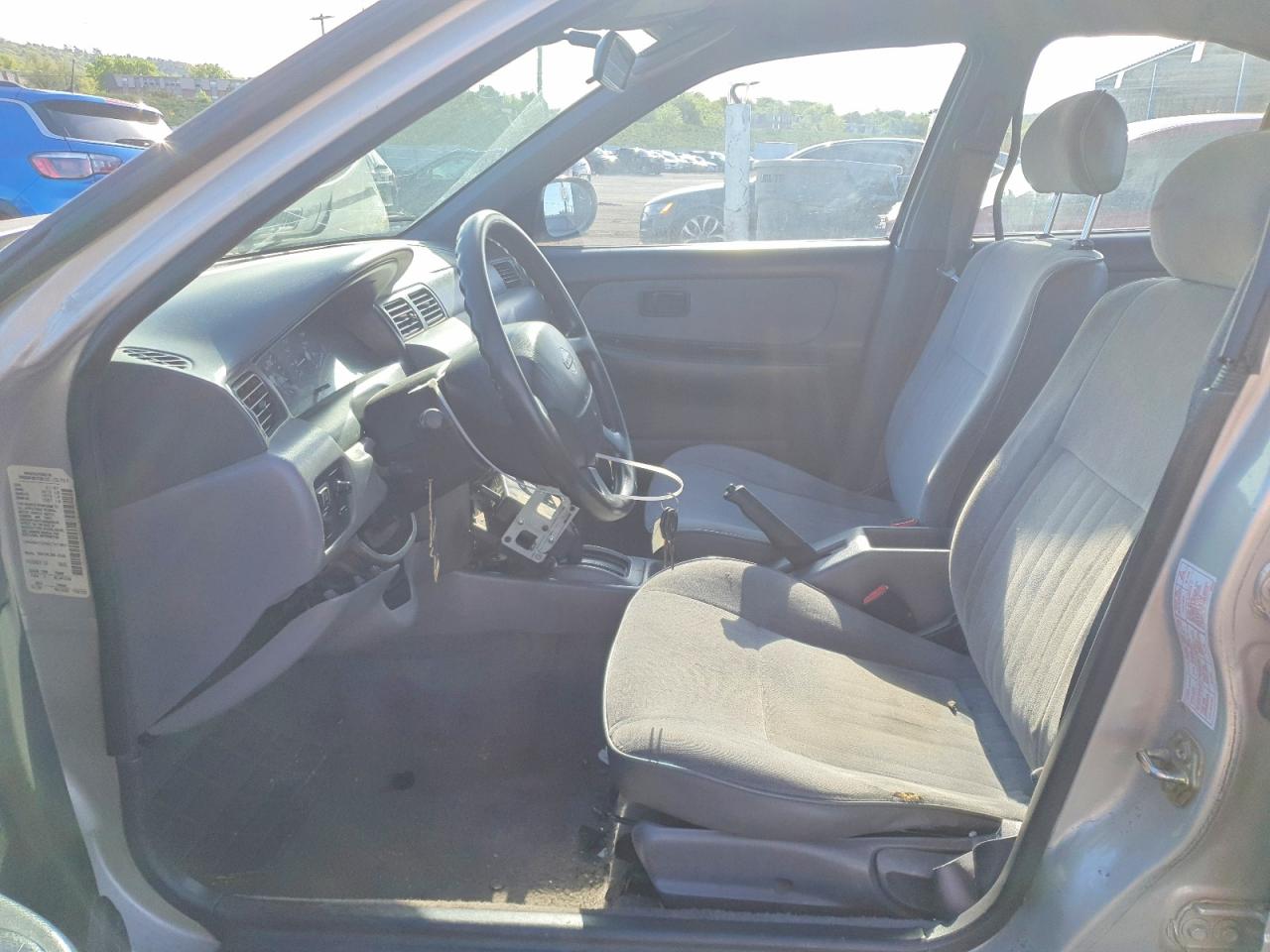 1997 Nissan Sentra Base Silver vin: 1N4AB41D5VC741361