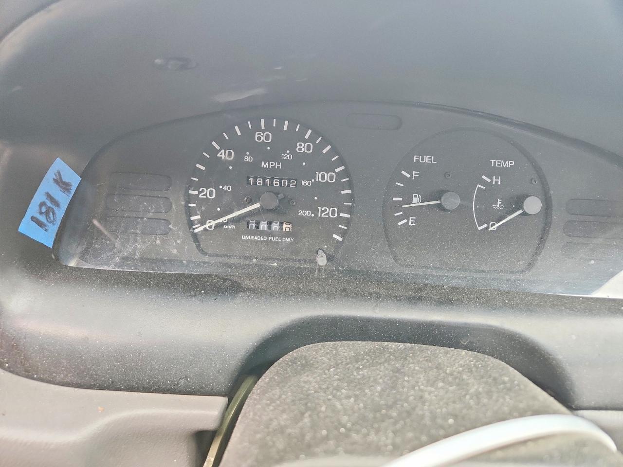 1997 Nissan Sentra Base Silver vin: 1N4AB41D5VC741361
