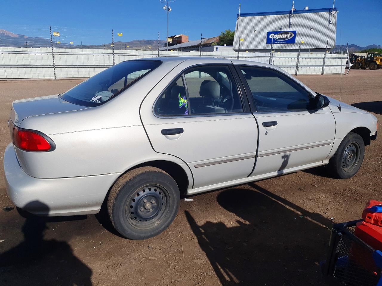 1997 Nissan Sentra Base Silver vin: 1N4AB41D5VC741361