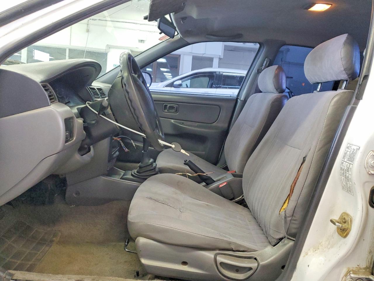 1995 Niss Sentra White vin: 1N4AB41D6SC750971
