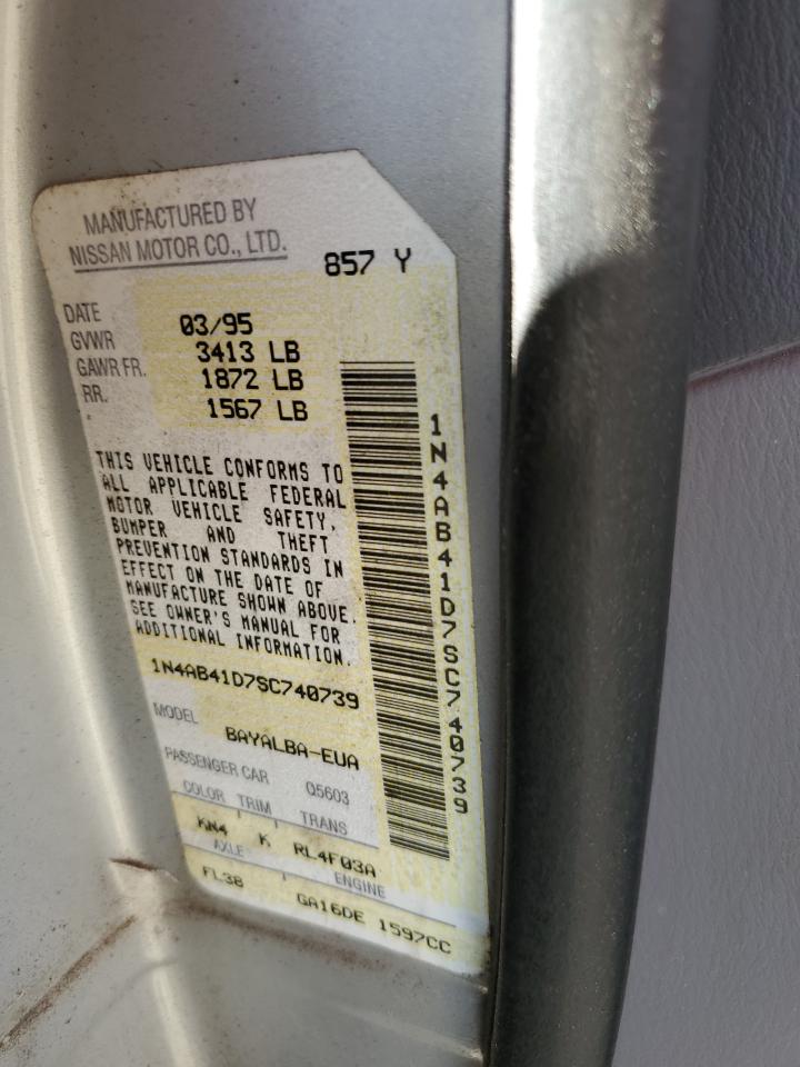1995 Nissan Sentra Base Silver vin: 1N4AB41D7SC740739