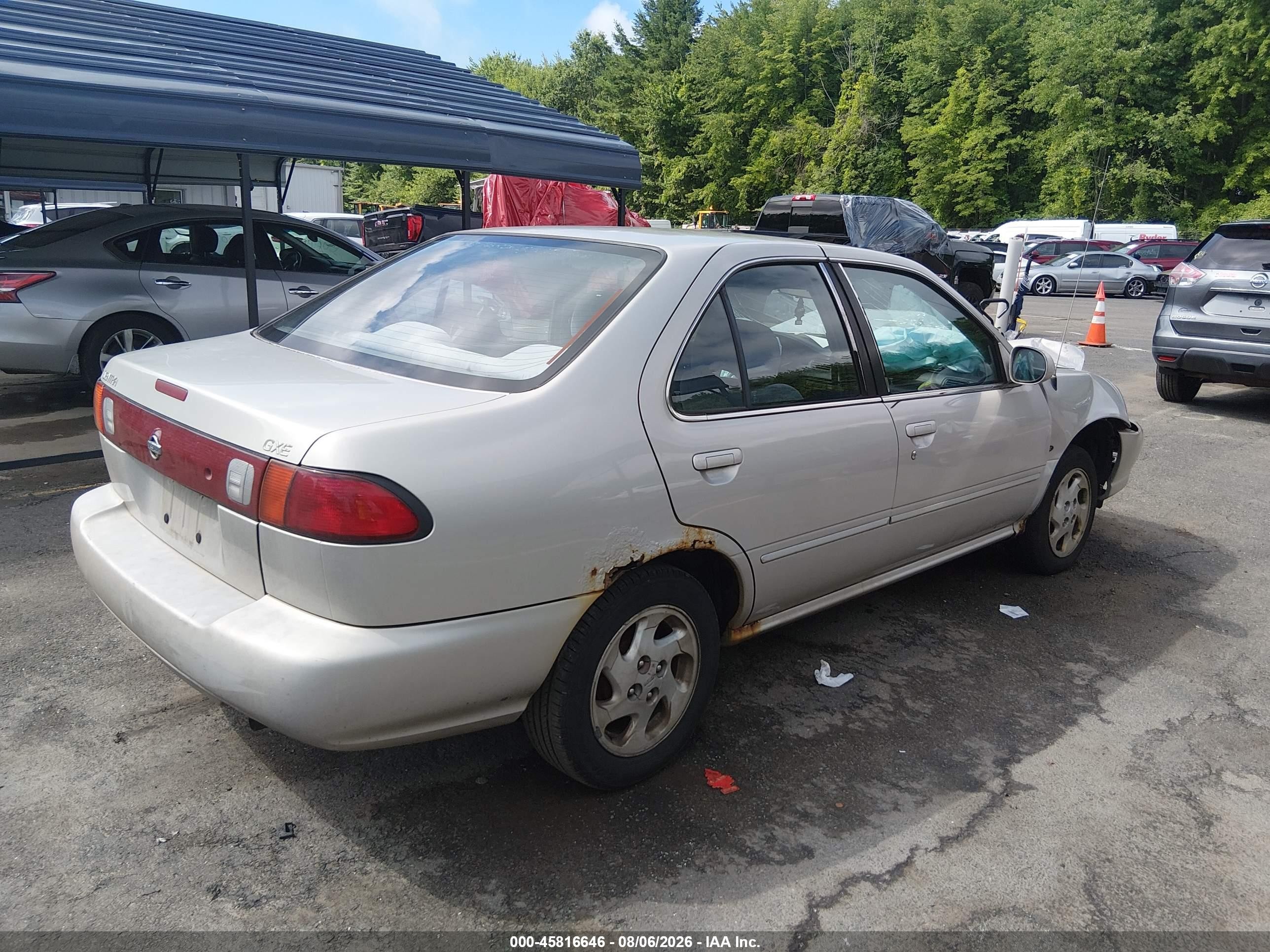 1999 Nissan Sentra Gxe/xe Silver vin: 1N4AB41D7XC709031
