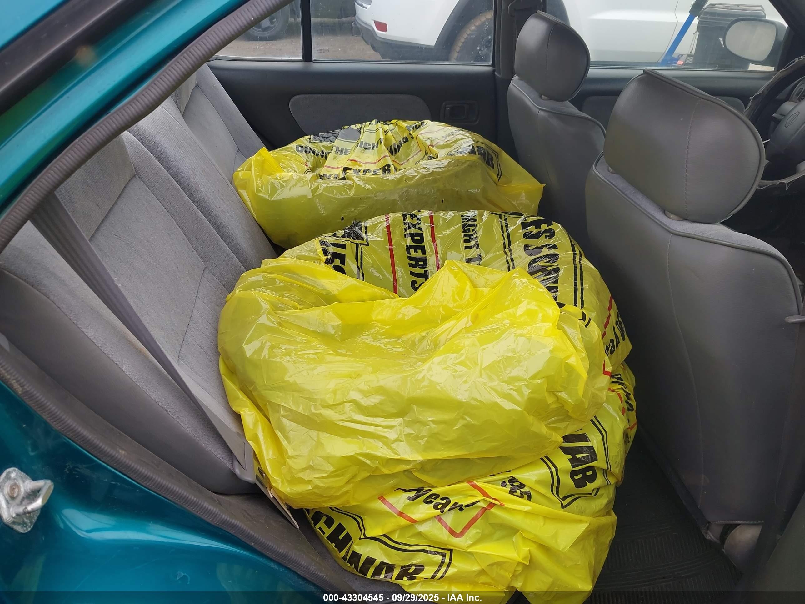 1996 Nissan Sentra E/xe/gxe/gle Зеленый vin: 1N4AB41D8TC709341